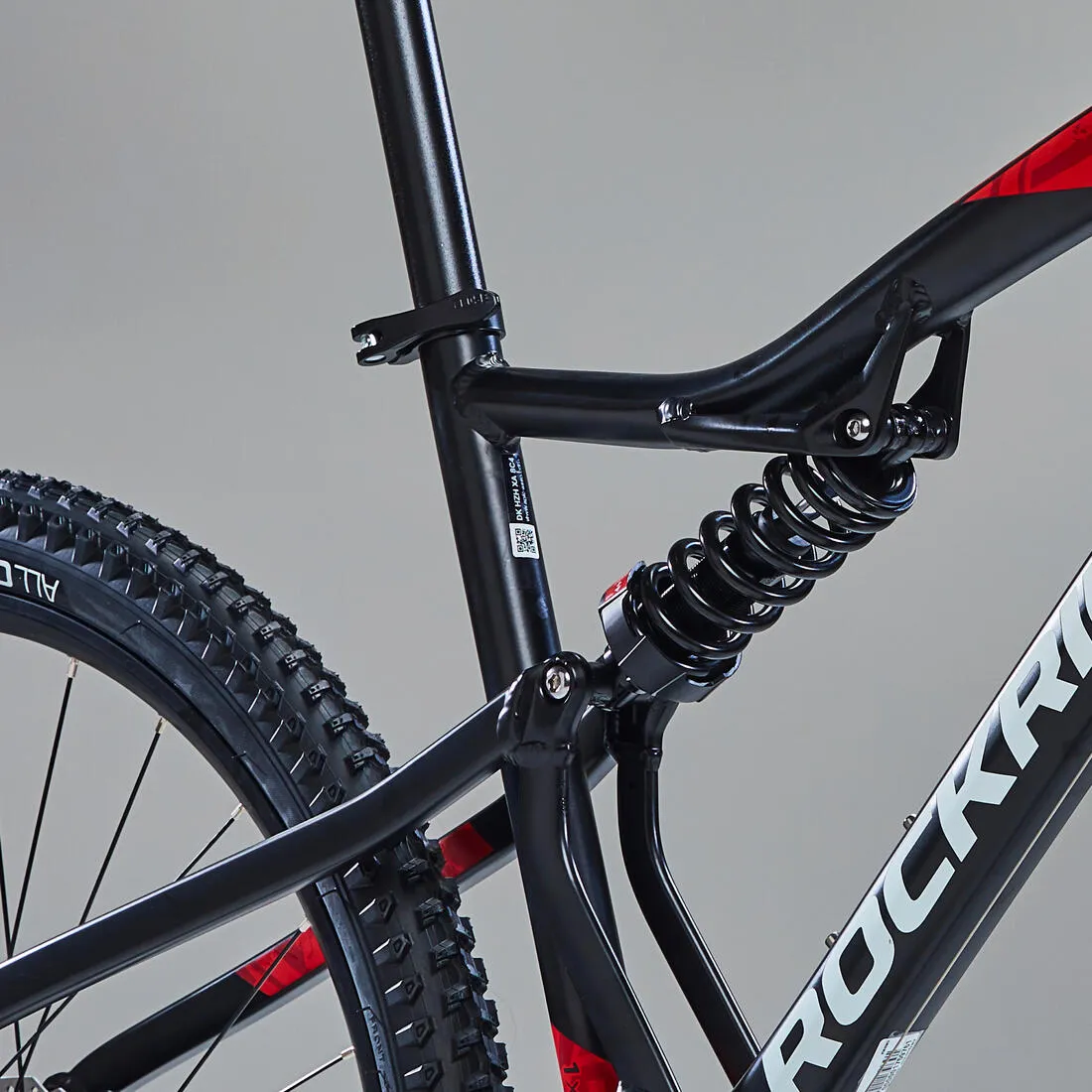 27.5" Mountain Bike ST 530 - Black/Red