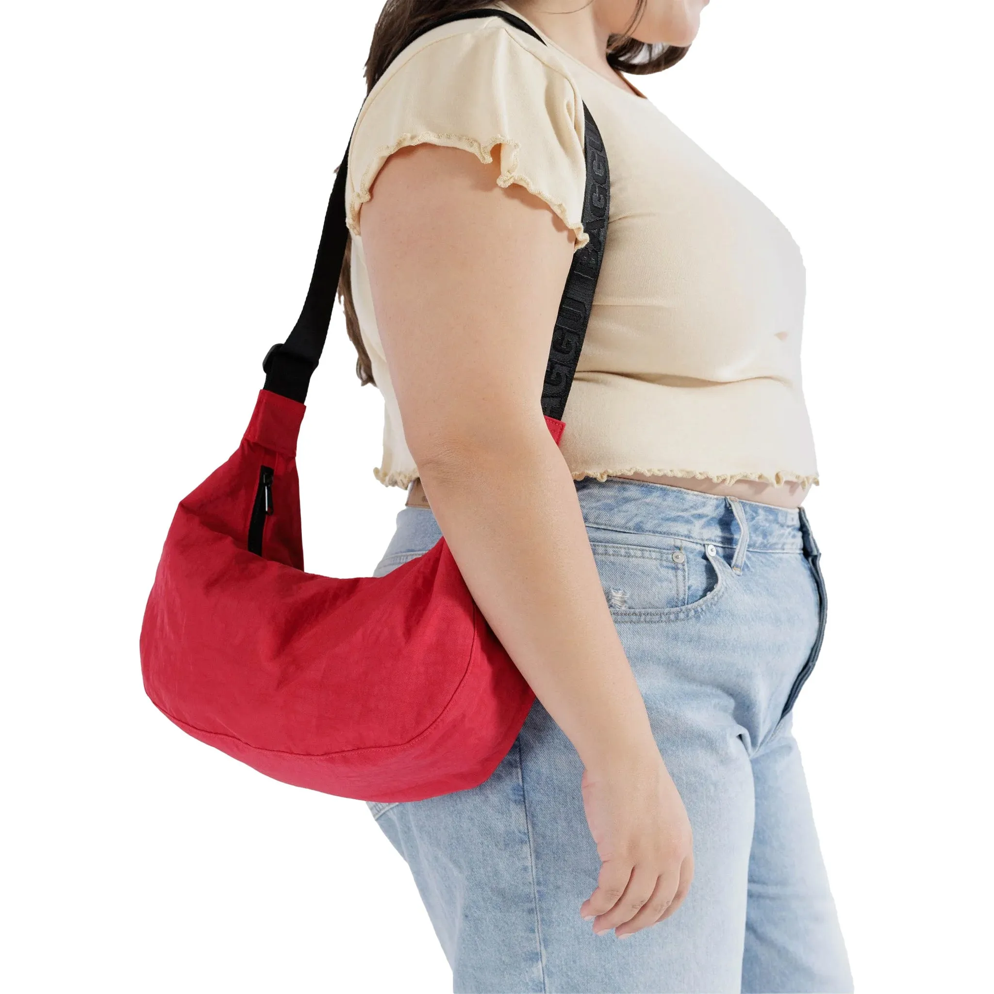 Baggu Medium Nylon Crescent Bag, Candy Apple