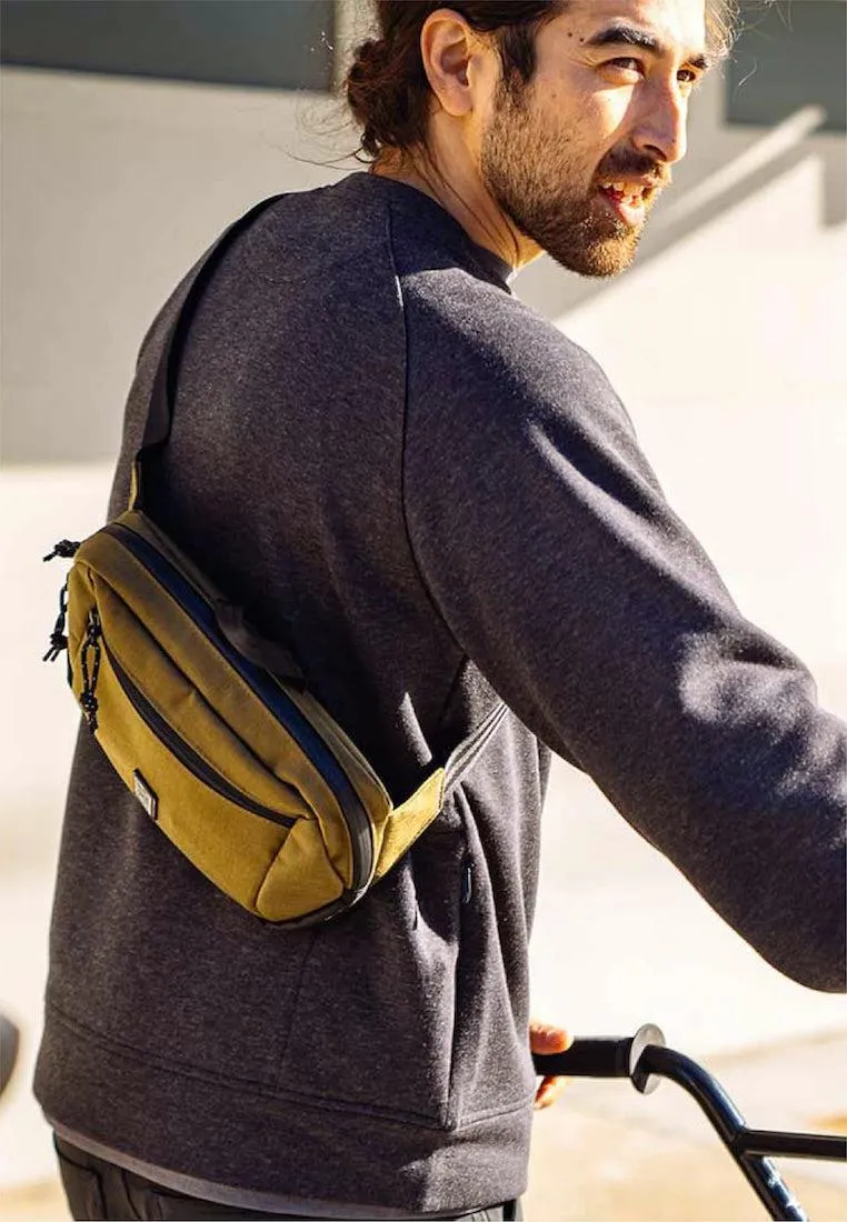 Chrome Industries Ziptop Waistpack Leather Black