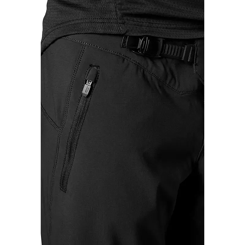 Defend Shorts