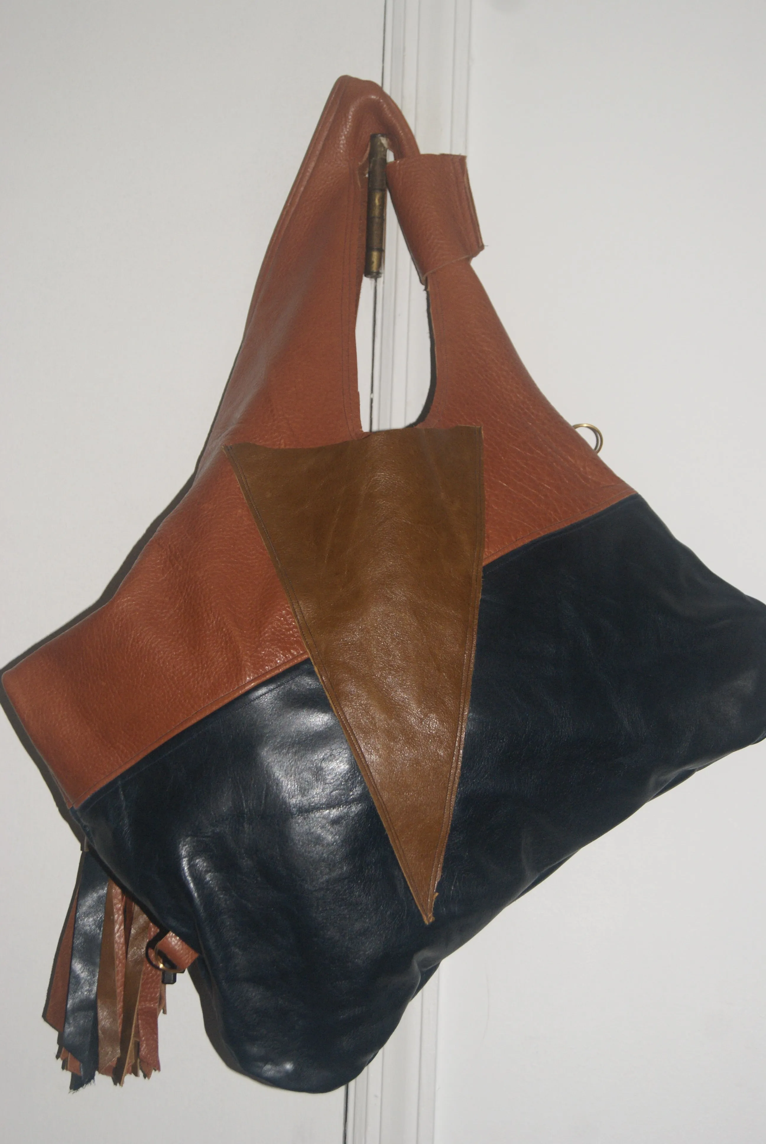 Dorothy Vaughn-Shoulder bag