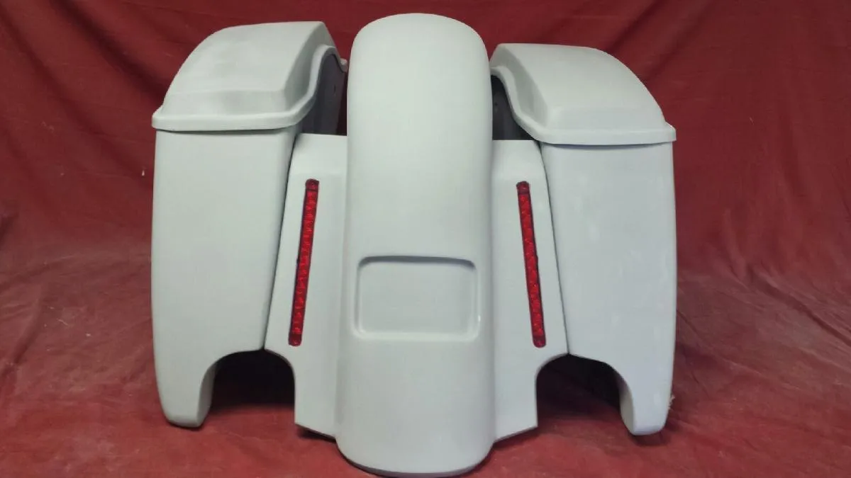 Harley Davidson 4.5" Extended Stretched Saddlebags With LED Light Fender With Lids - 2014 - 2018  Model Style Bags