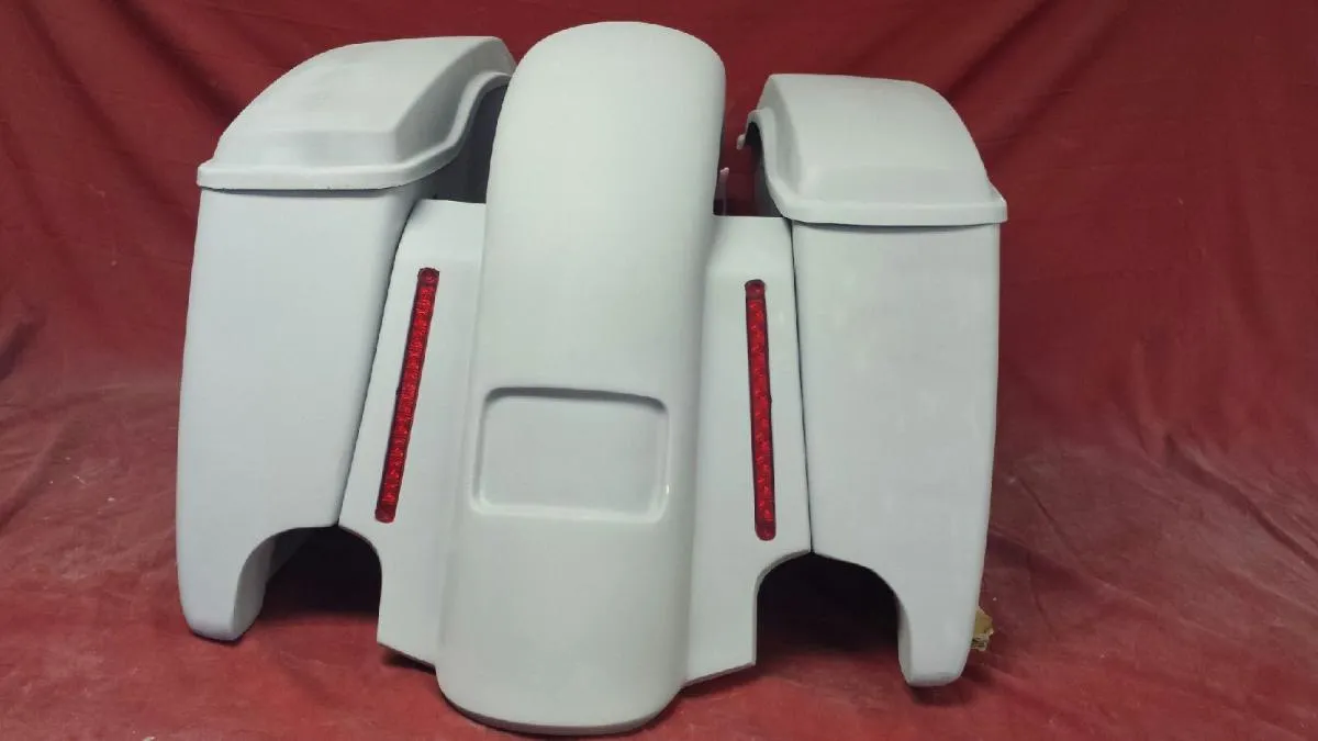 Harley Davidson 4.5" Extended Stretched Saddlebags With LED Light Fender With Lids - 2014 - 2018  Model Style Bags