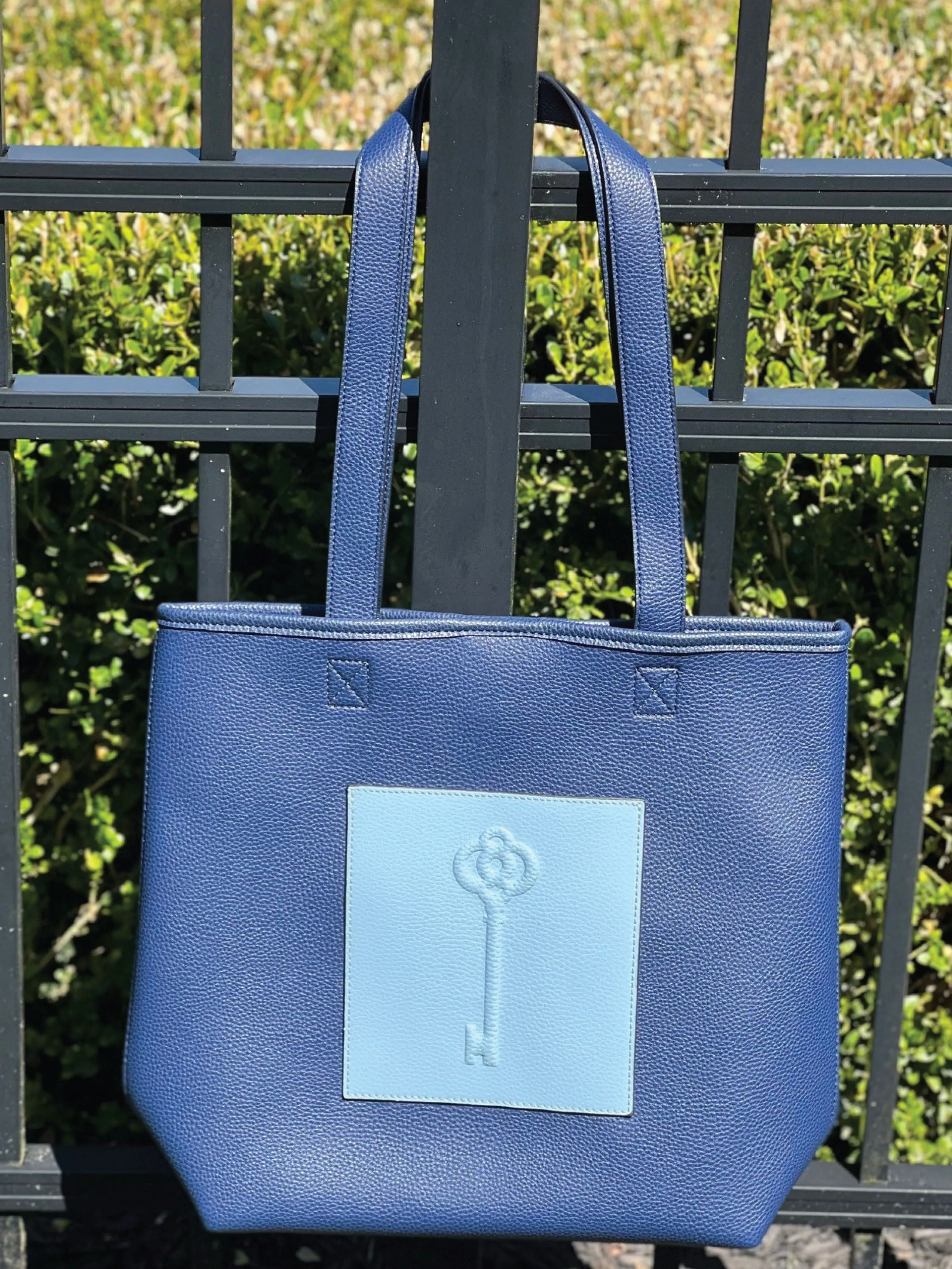 KEYSTONE SATCHEL