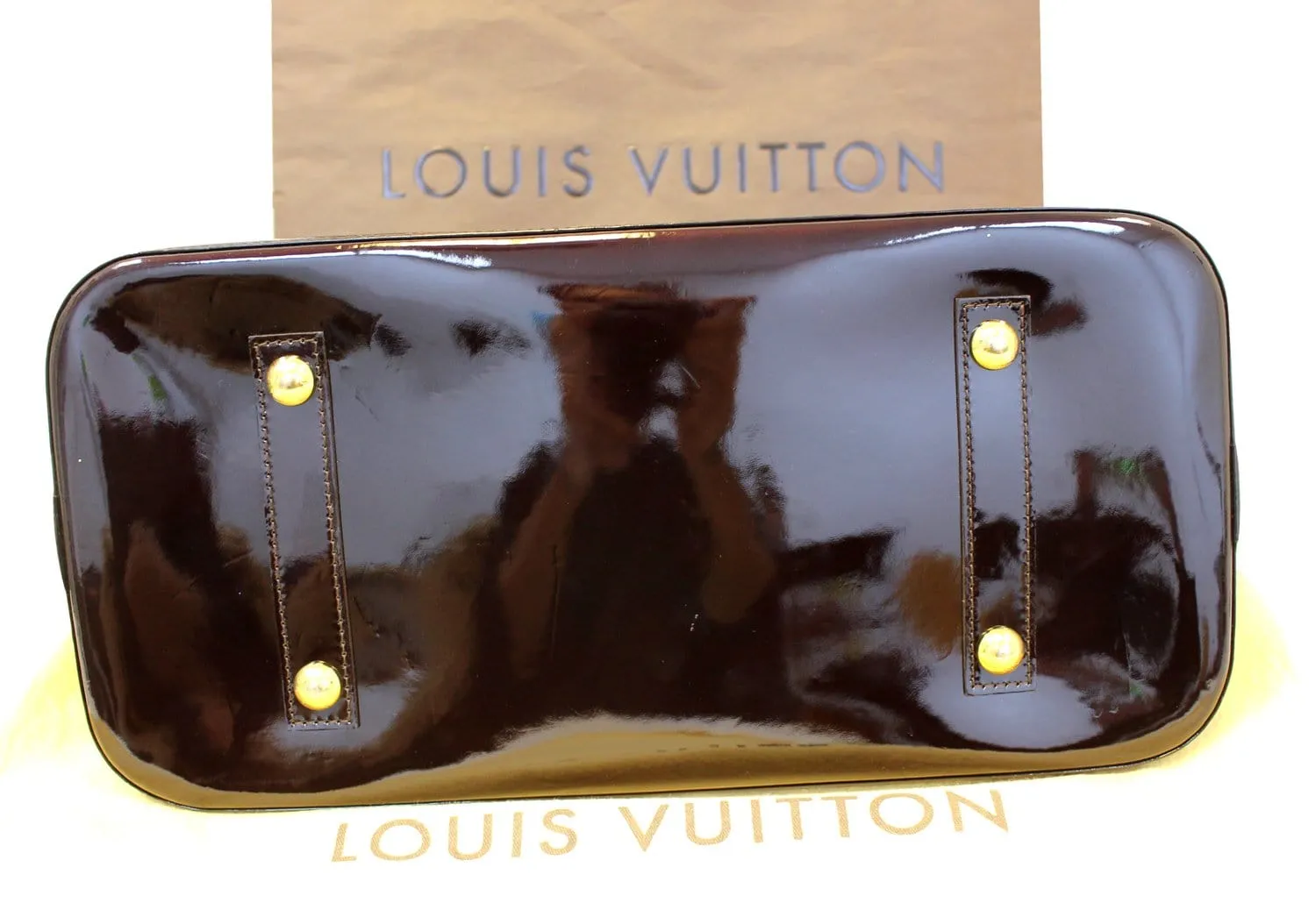 LOUIS VUITTON Amarante Monogram Vernis Alma GM Satchel Bag
