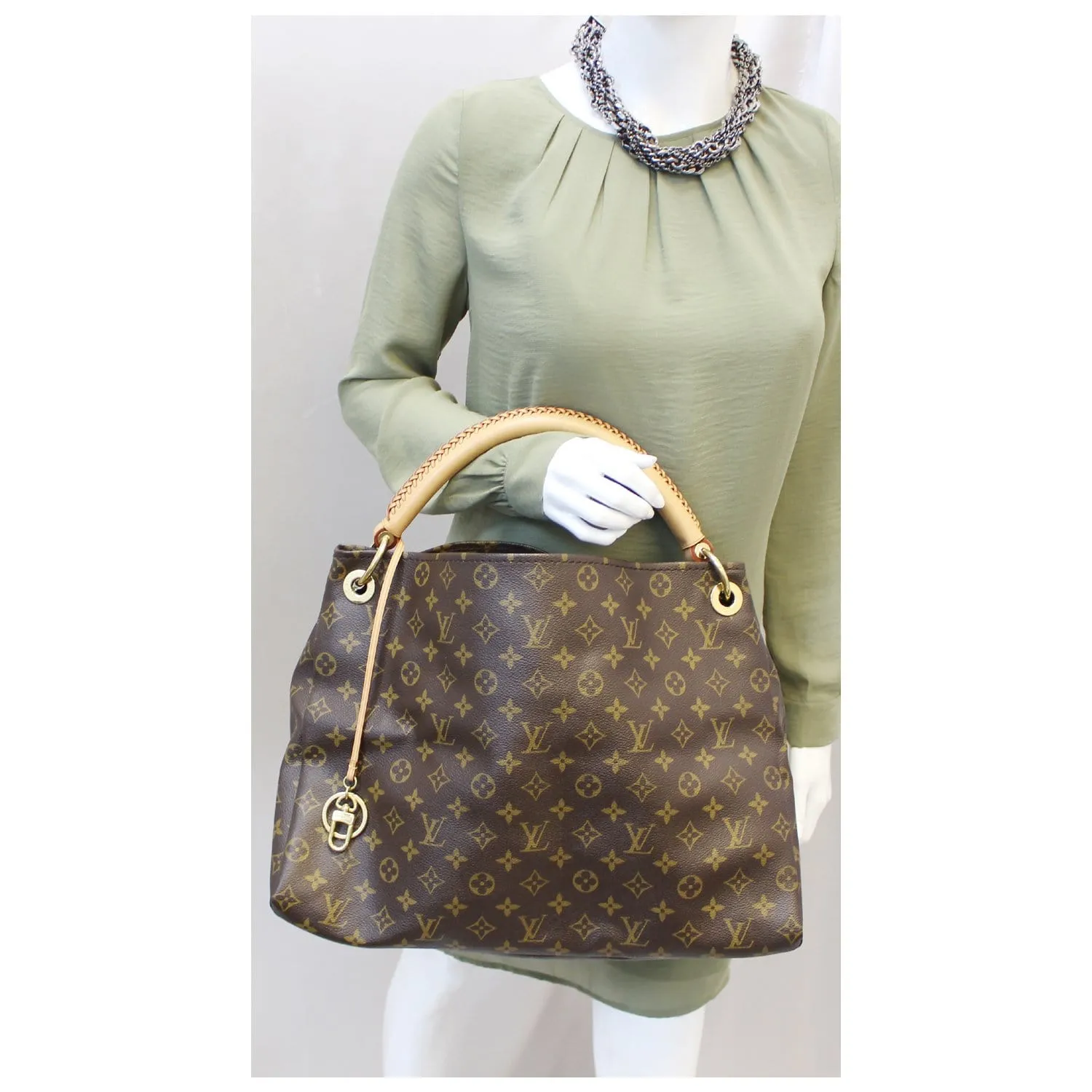 LOUIS VUITTON Artsy MM Monogram Canvas Hobo Brown Shoulder Bag