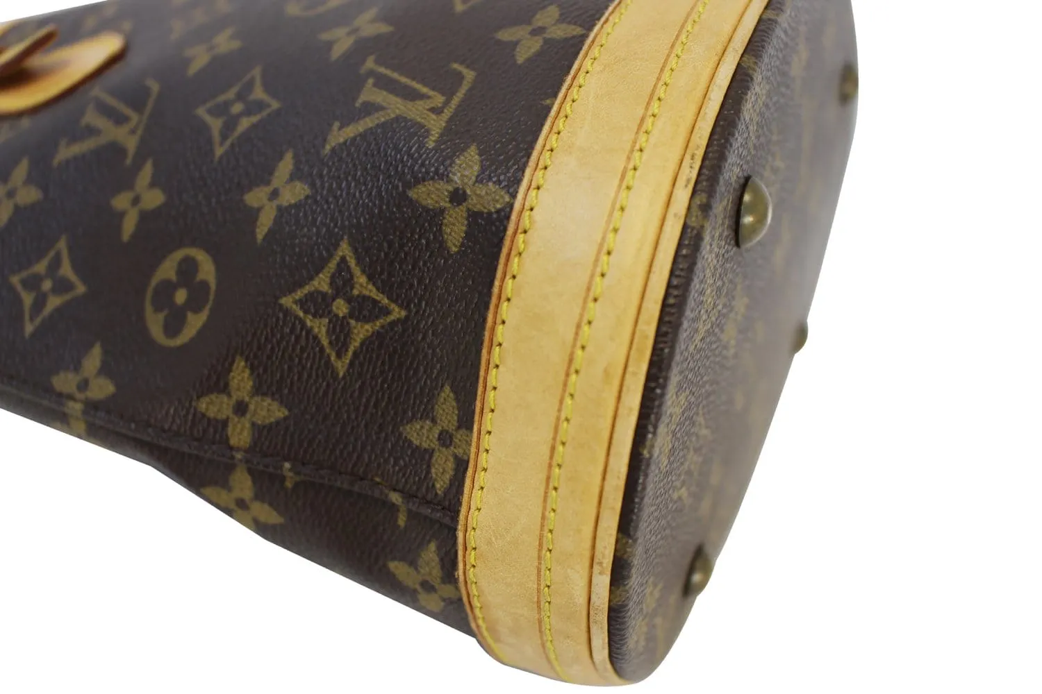 LOUIS VUITTON Bucket PM Monogram Canvas Shoulder Bag