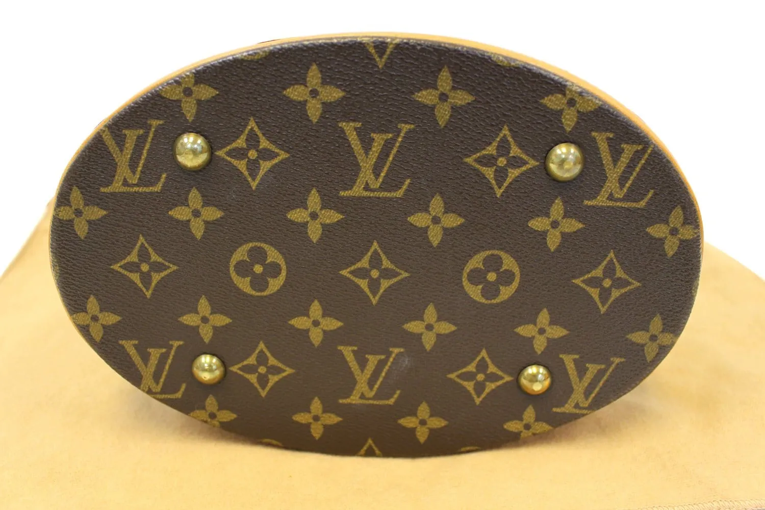 LOUIS VUITTON Bucket PM Monogram Canvas Shoulder Bag