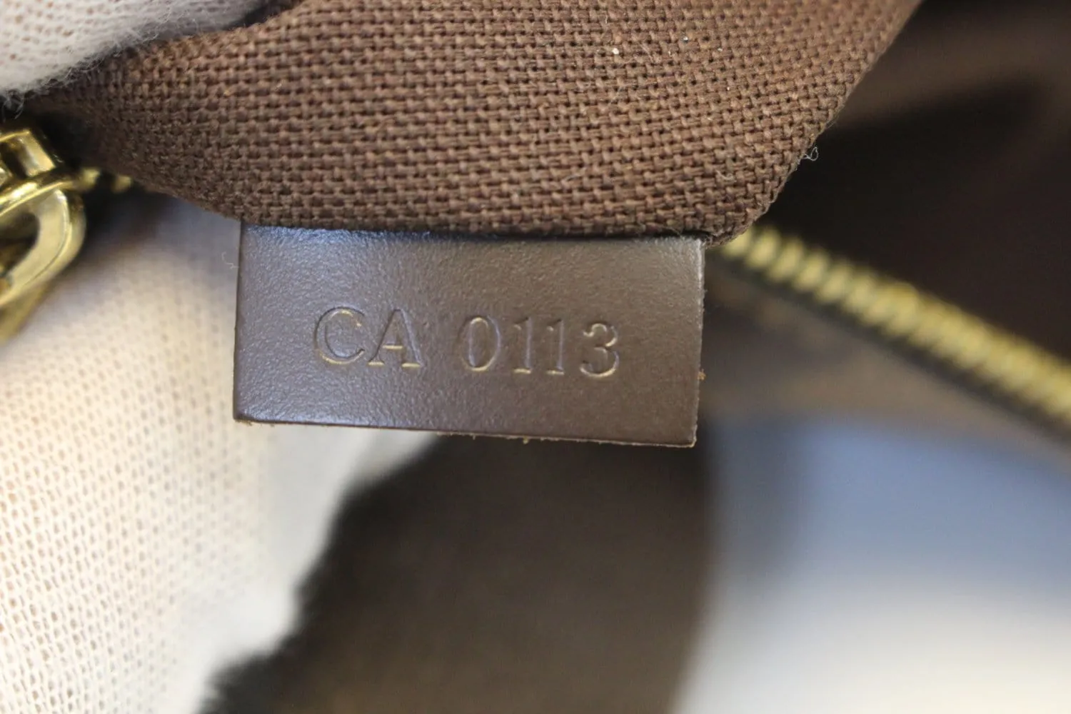 LOUIS VUITTON Cabas Beaubourg Damier Ebene Tote Bag