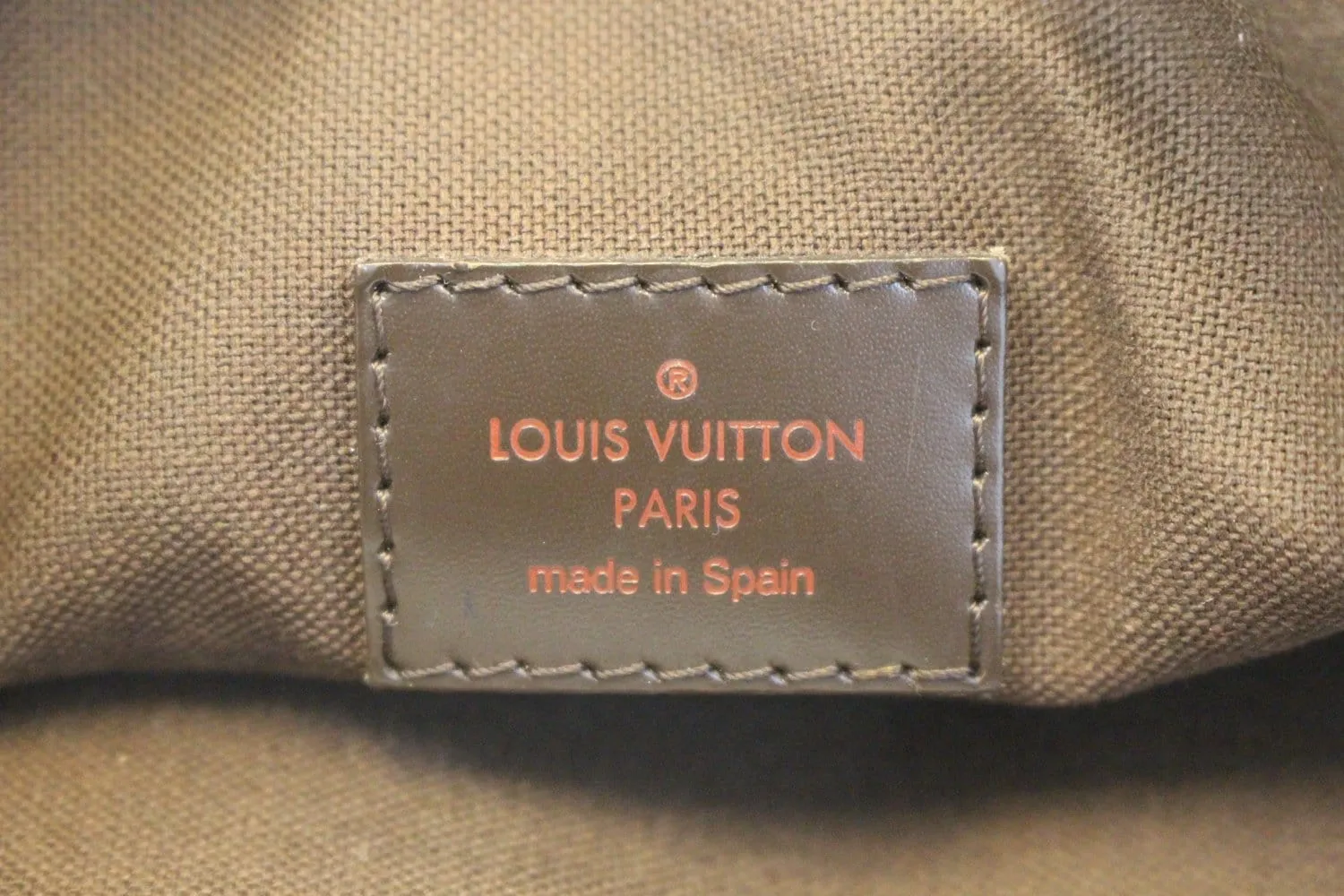 LOUIS VUITTON Cabas Beaubourg Damier Ebene Tote Bag