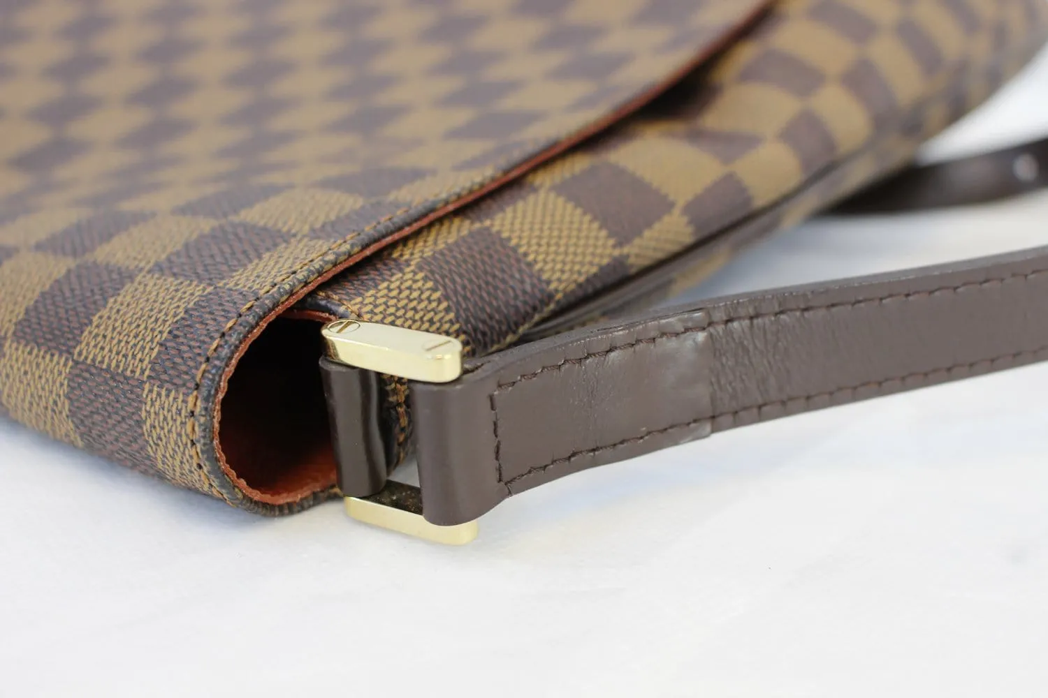 LOUIS VUITTON Damier Canvas Musette Bag w/ Long Strap