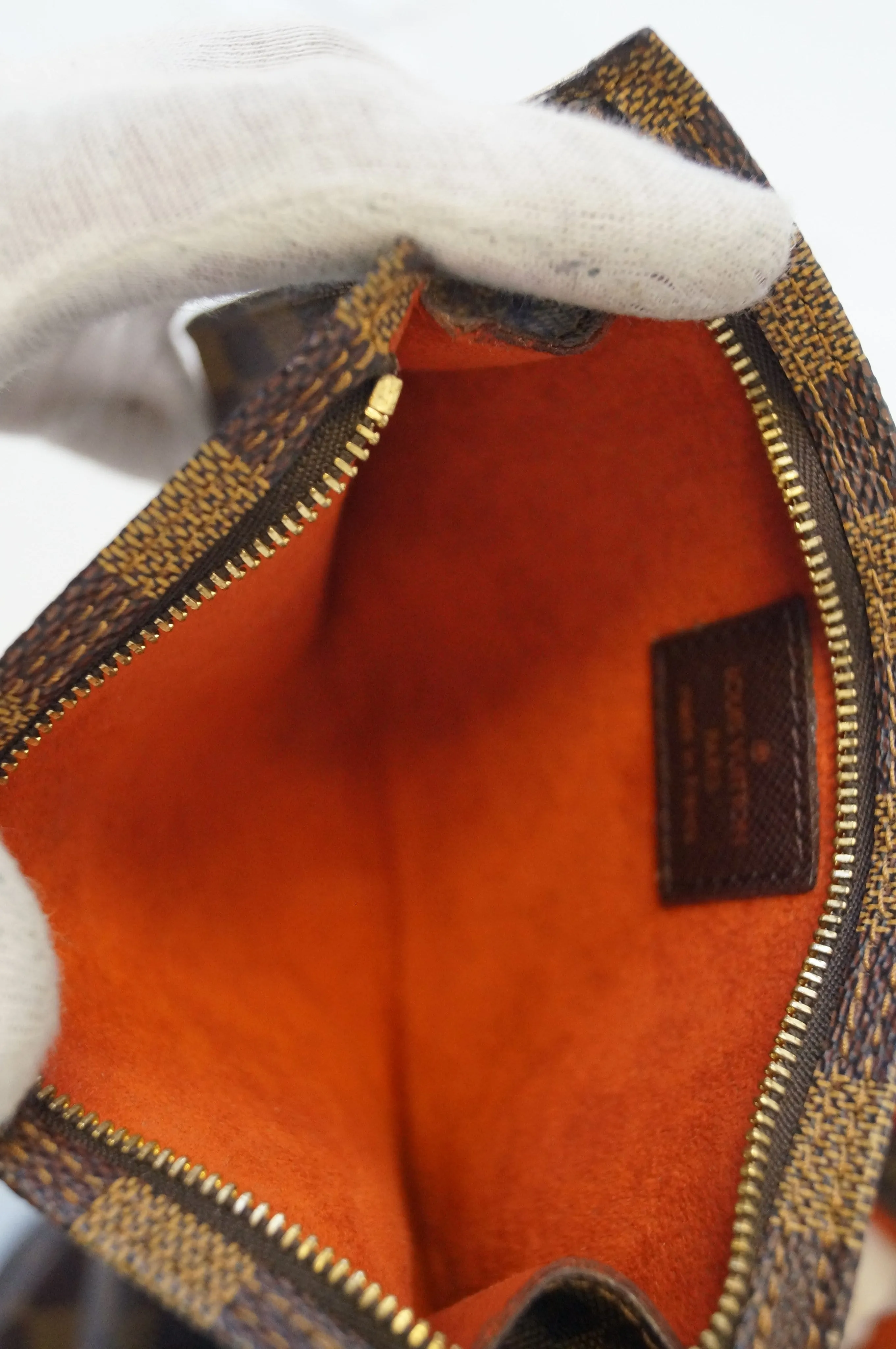 LOUIS VUITTON Damier Ebene Brown Marais Bucket Bag