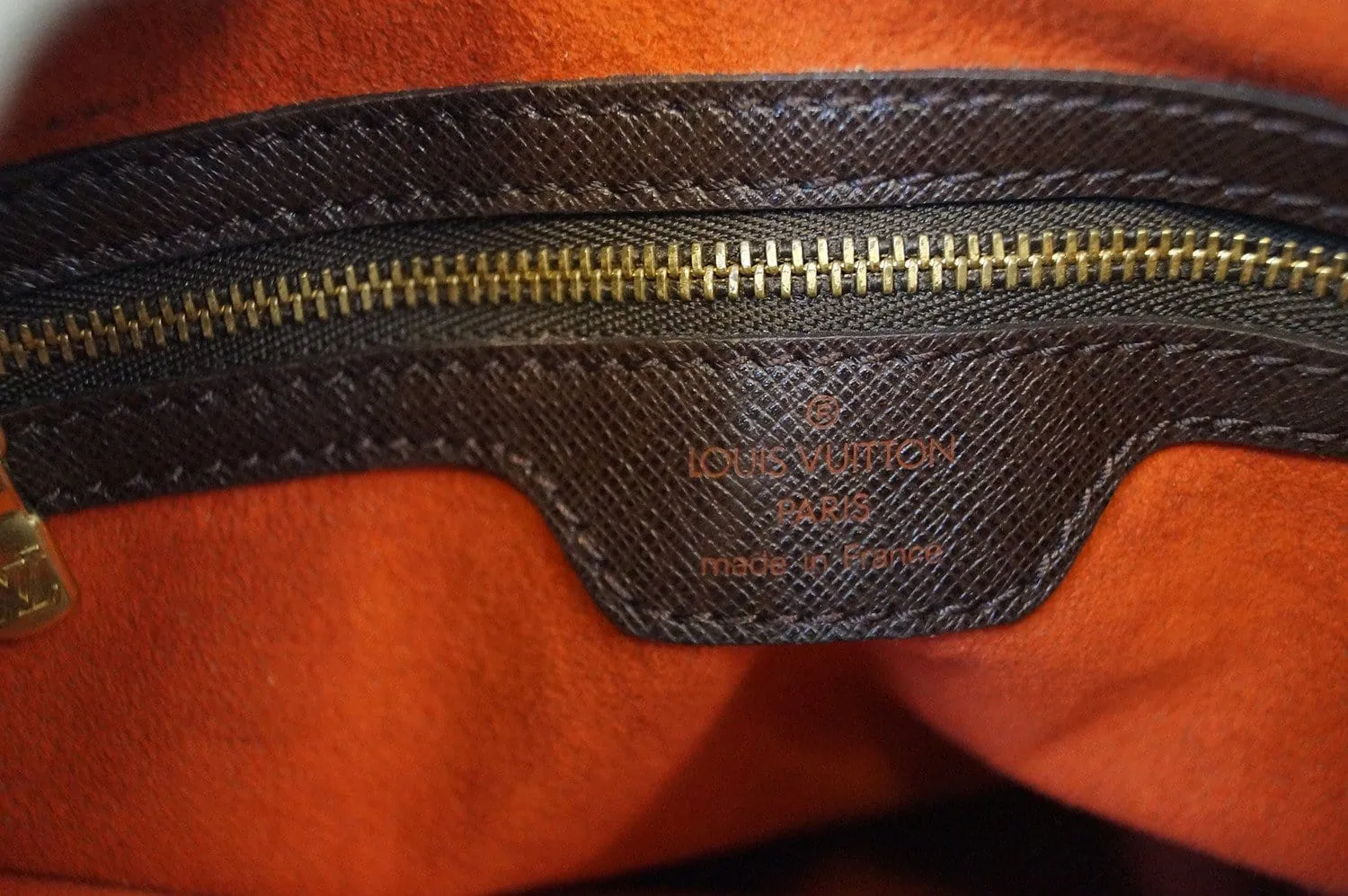 LOUIS VUITTON Damier Ebene Brown Marais Bucket Bag