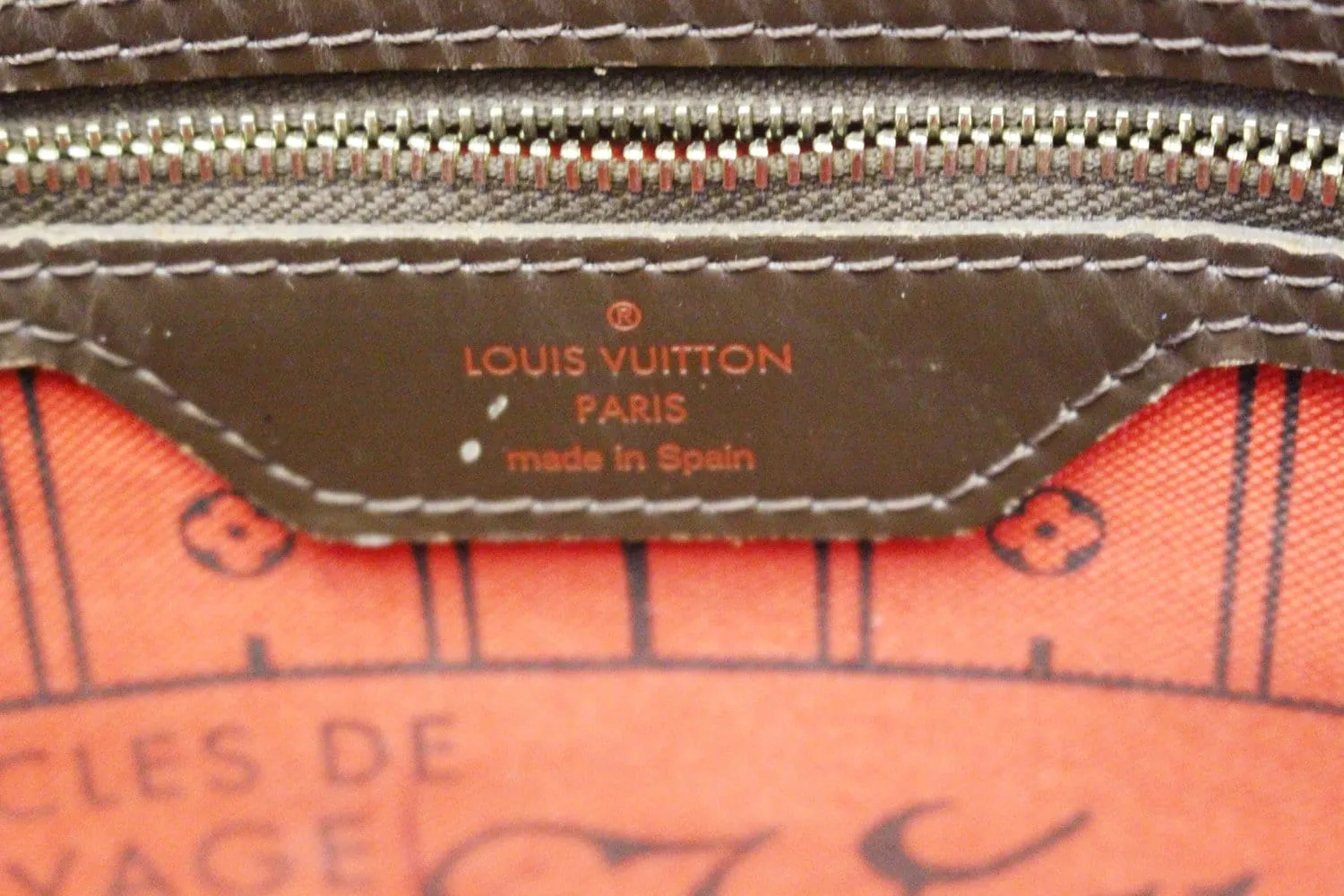 LOUIS VUITTON Damier Ebene Neverfull MM Tote Bag