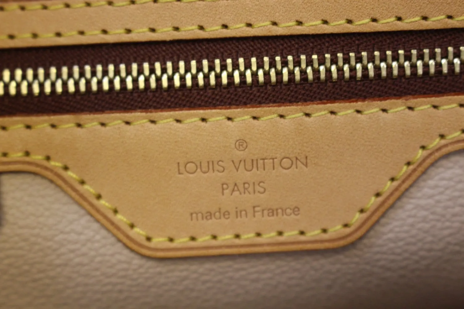 LOUIS VUITTON Monogram Brown Bucket GM Shoulder Bag