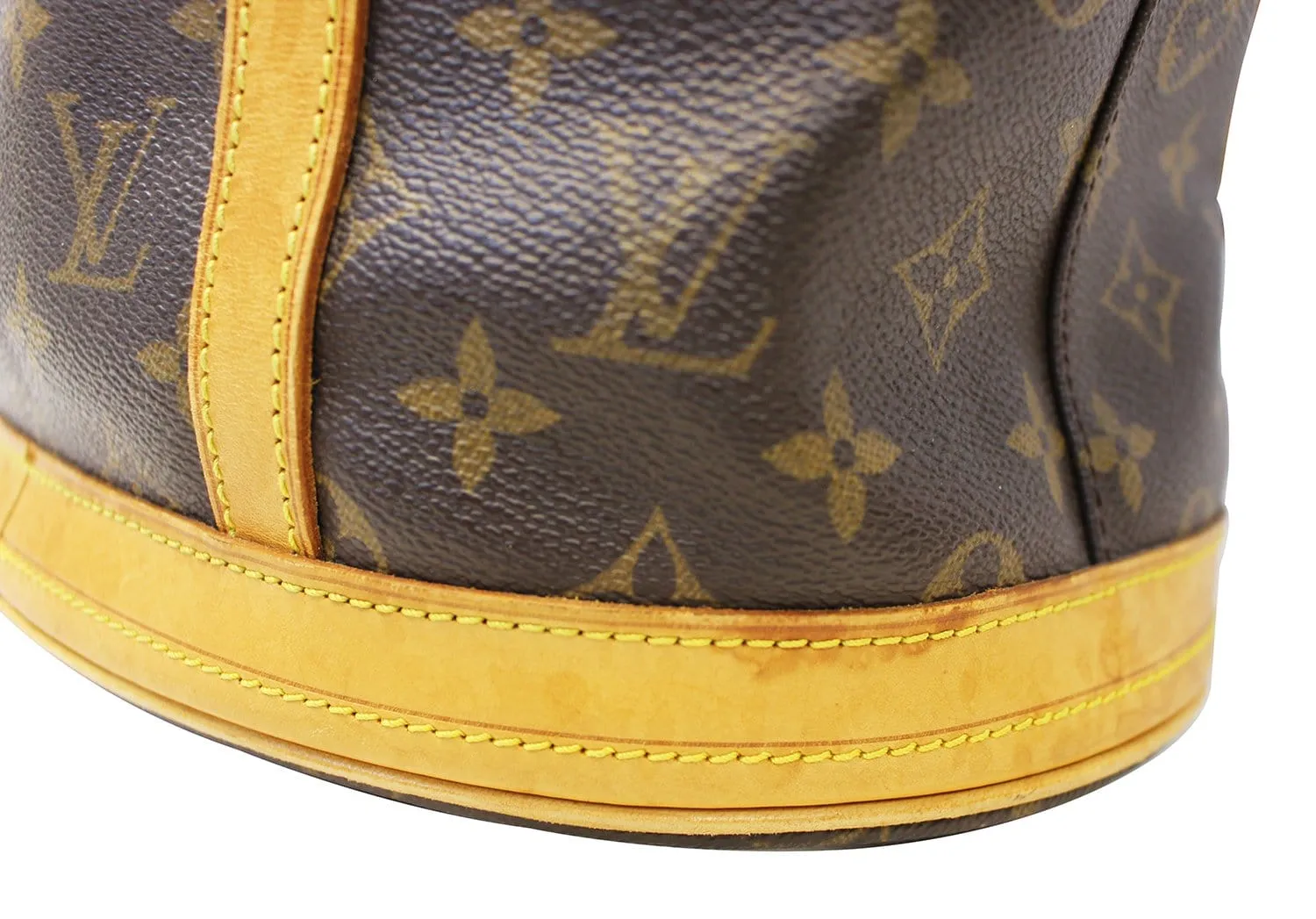 LOUIS VUITTON Monogram Brown Bucket GM Shoulder Bag
