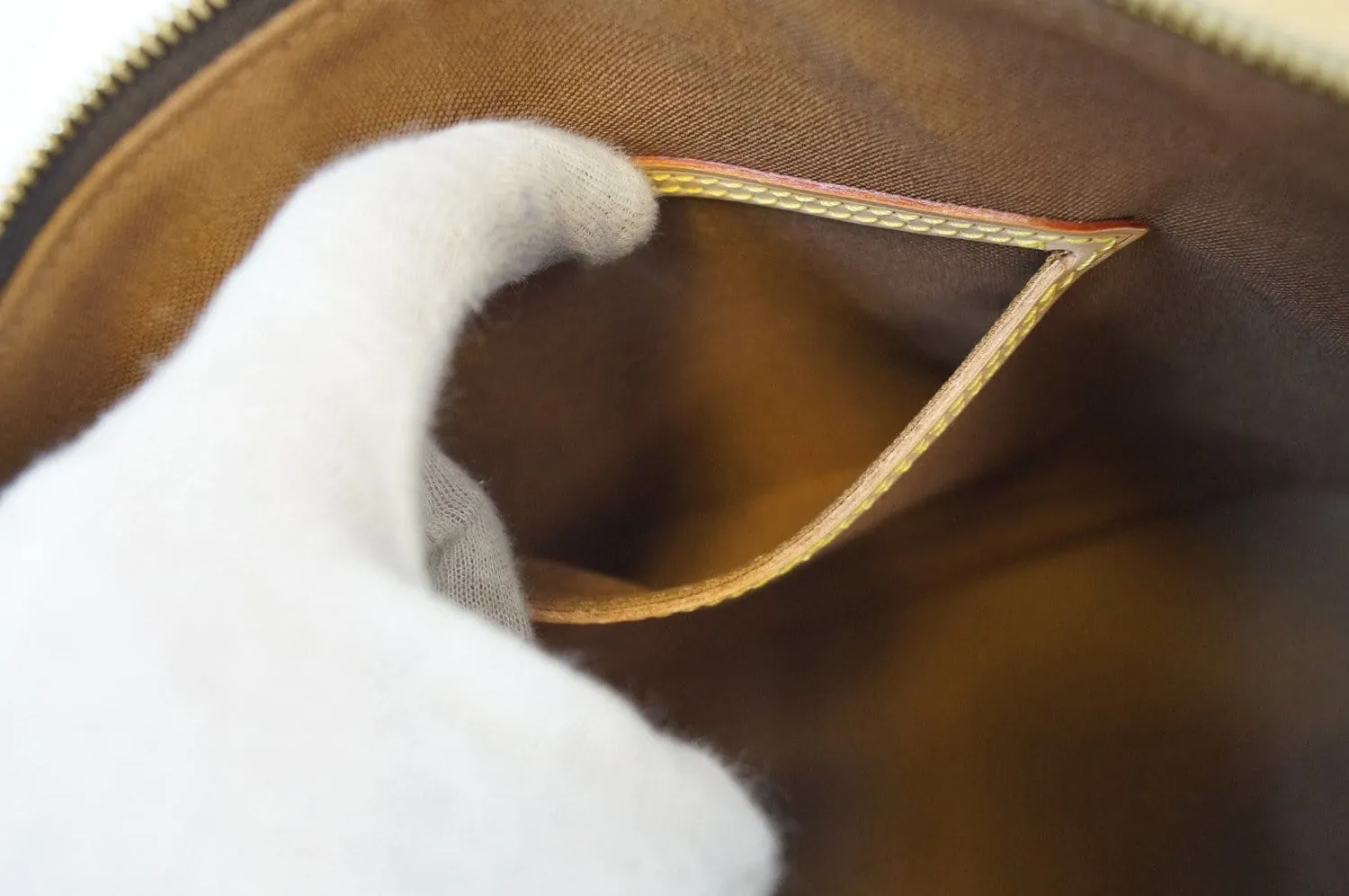 LOUIS VUITTON Monogram Canvas Alma Brown Satchel Handbag