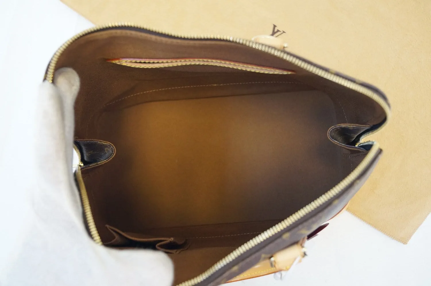 LOUIS VUITTON Monogram Canvas Alma Brown Satchel Handbag