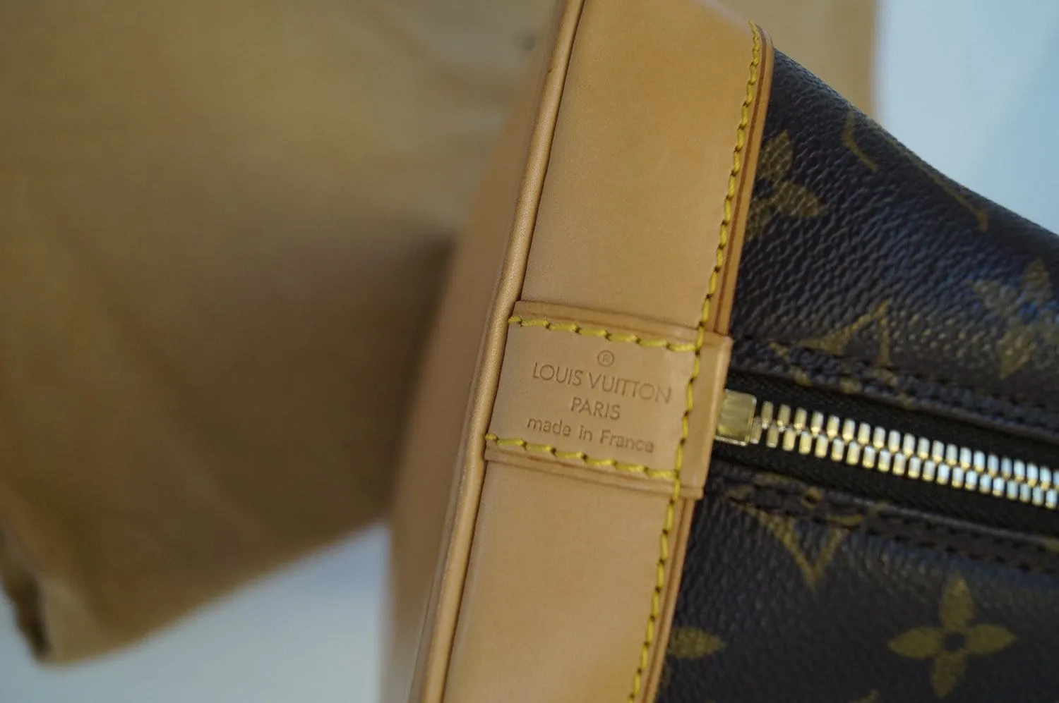LOUIS VUITTON Monogram Canvas Alma Brown Satchel Handbag
