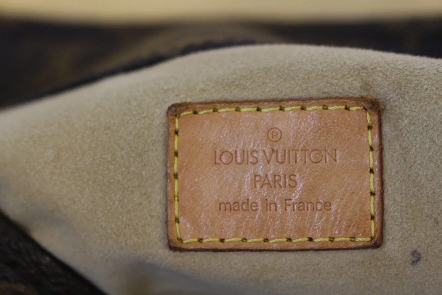 LOUIS VUITTON Monogram Canvas Artsy MM Shoulder Bag