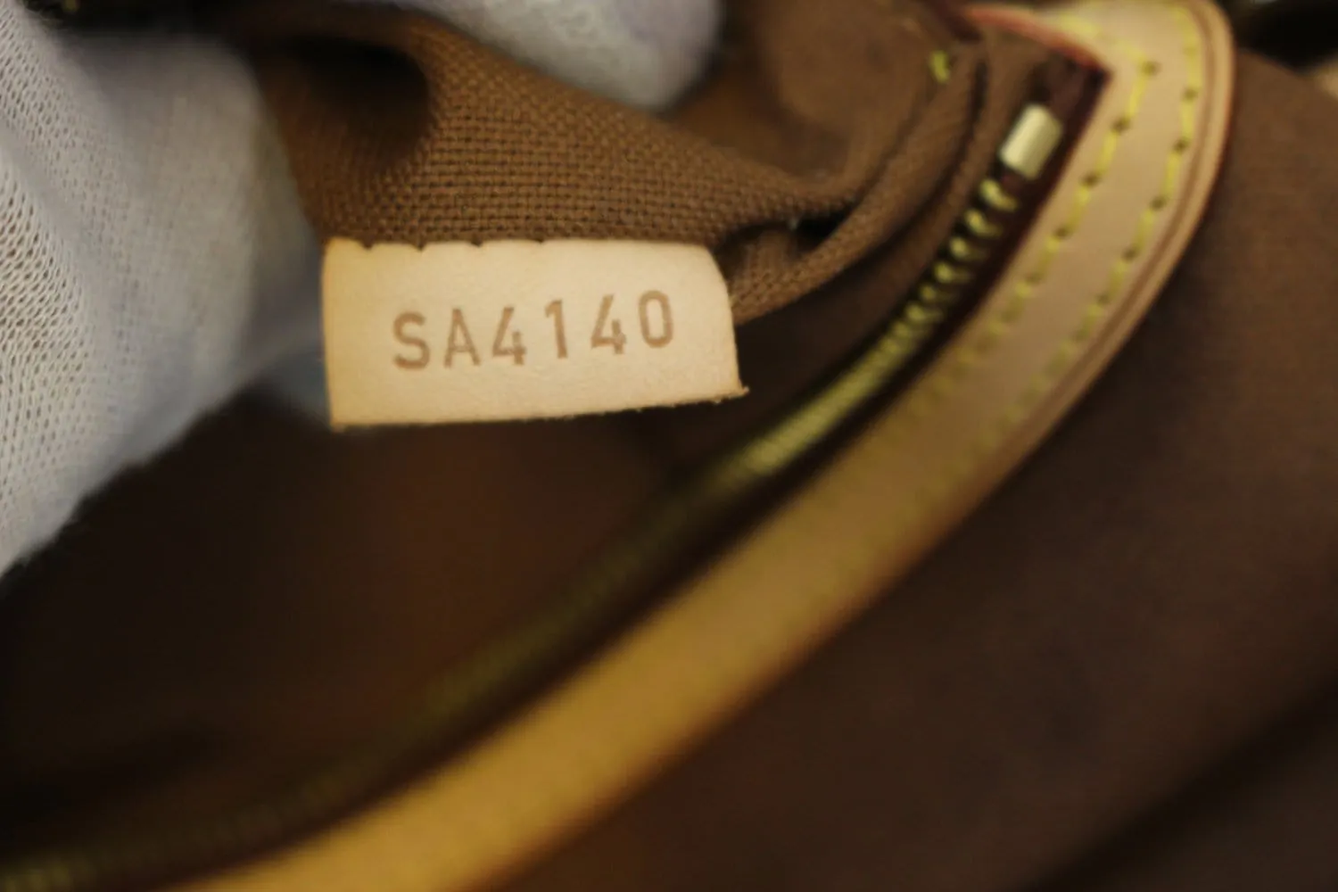 LOUIS VUITTON Monogram Canvas Batignolles Vertical Bag