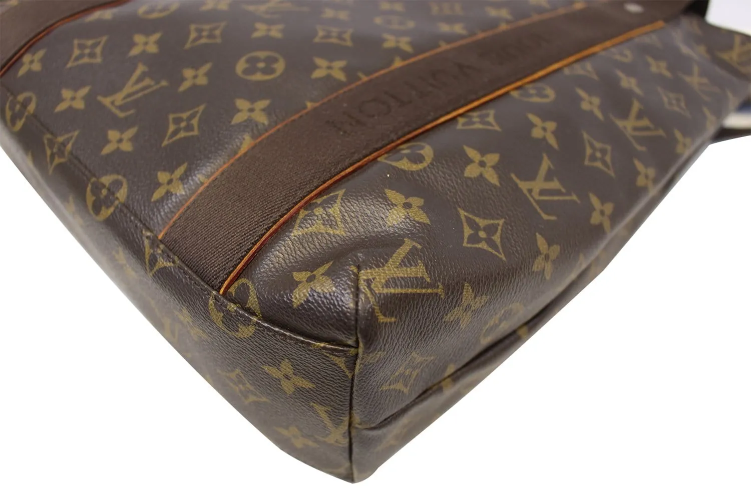 LOUIS VUITTON Monogram Canvas Beaubourg Tote Bag