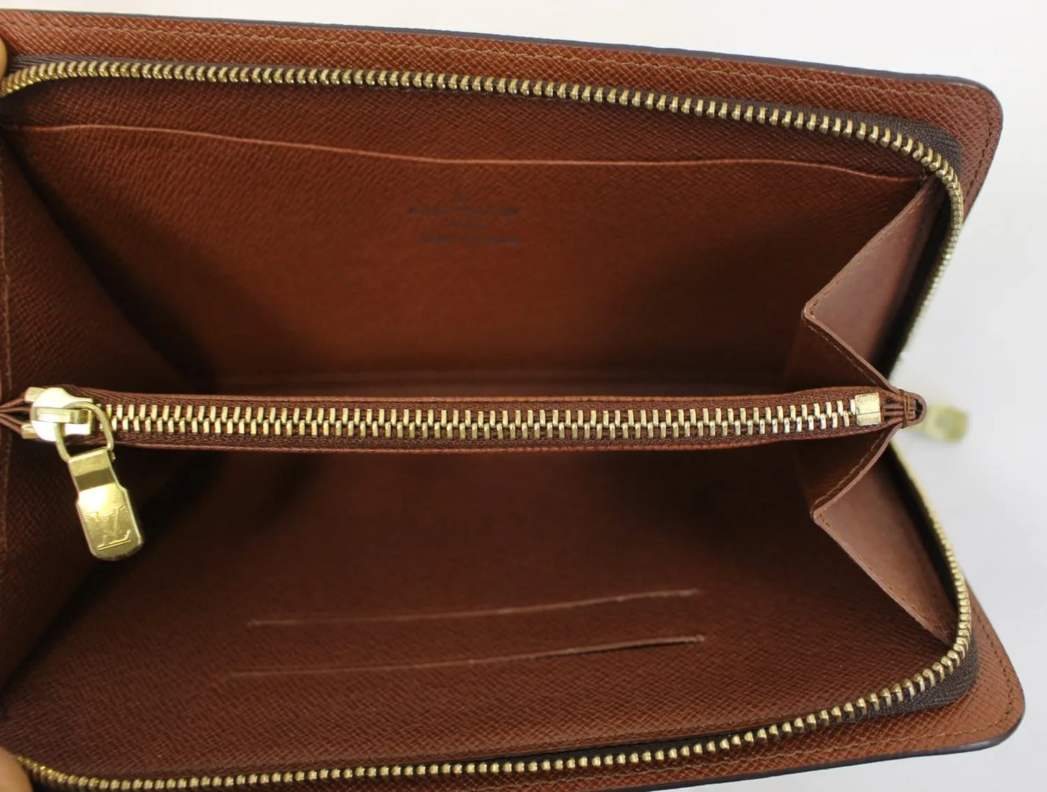 LOUIS VUITTON Monogram Canvas Brown Porte Monnaie Zippy Wallet