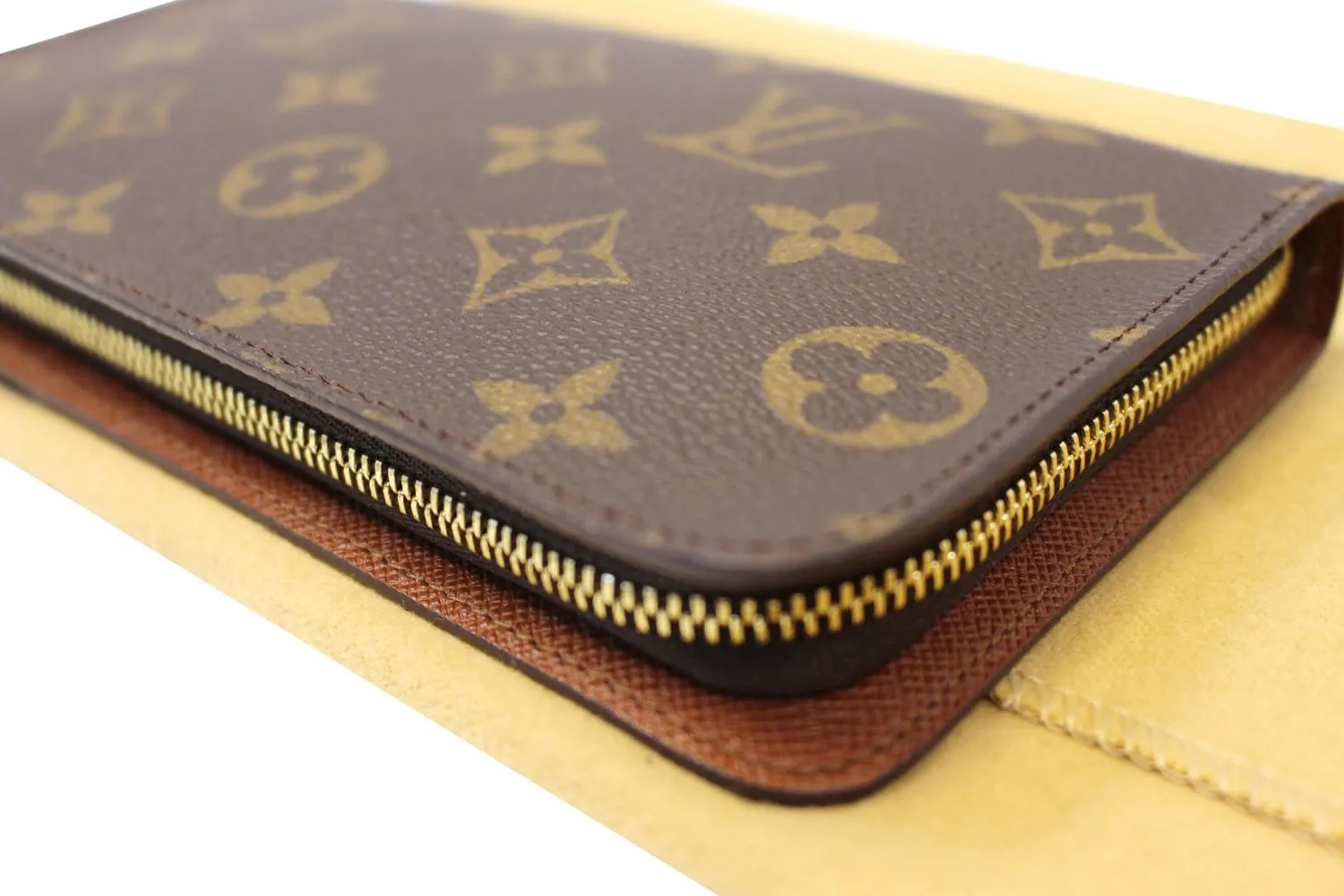 LOUIS VUITTON Monogram Canvas Brown Porte Monnaie Zippy Wallet
