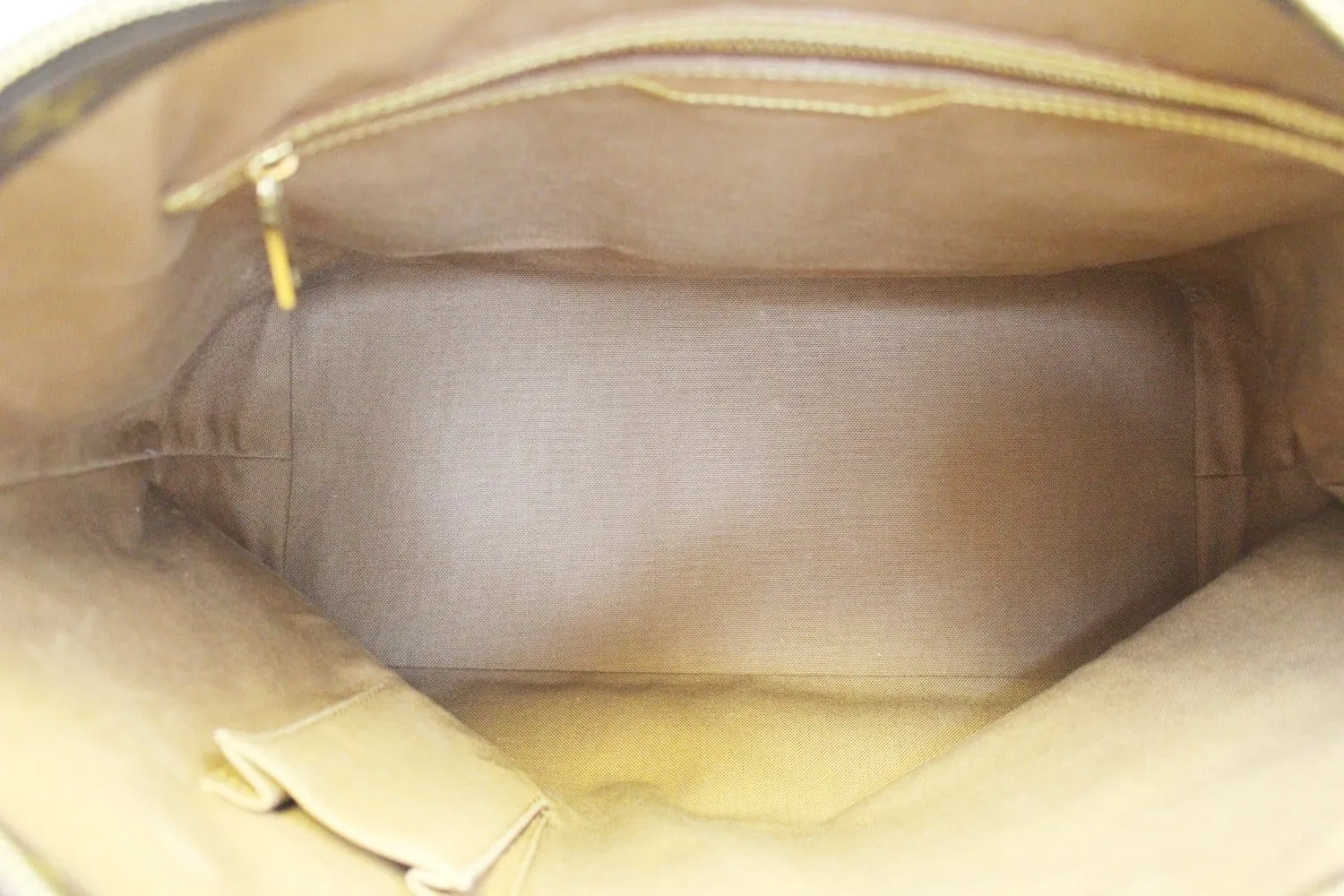 LOUIS VUITTON Monogram Canvas Cabas Mezzo Tote Bag