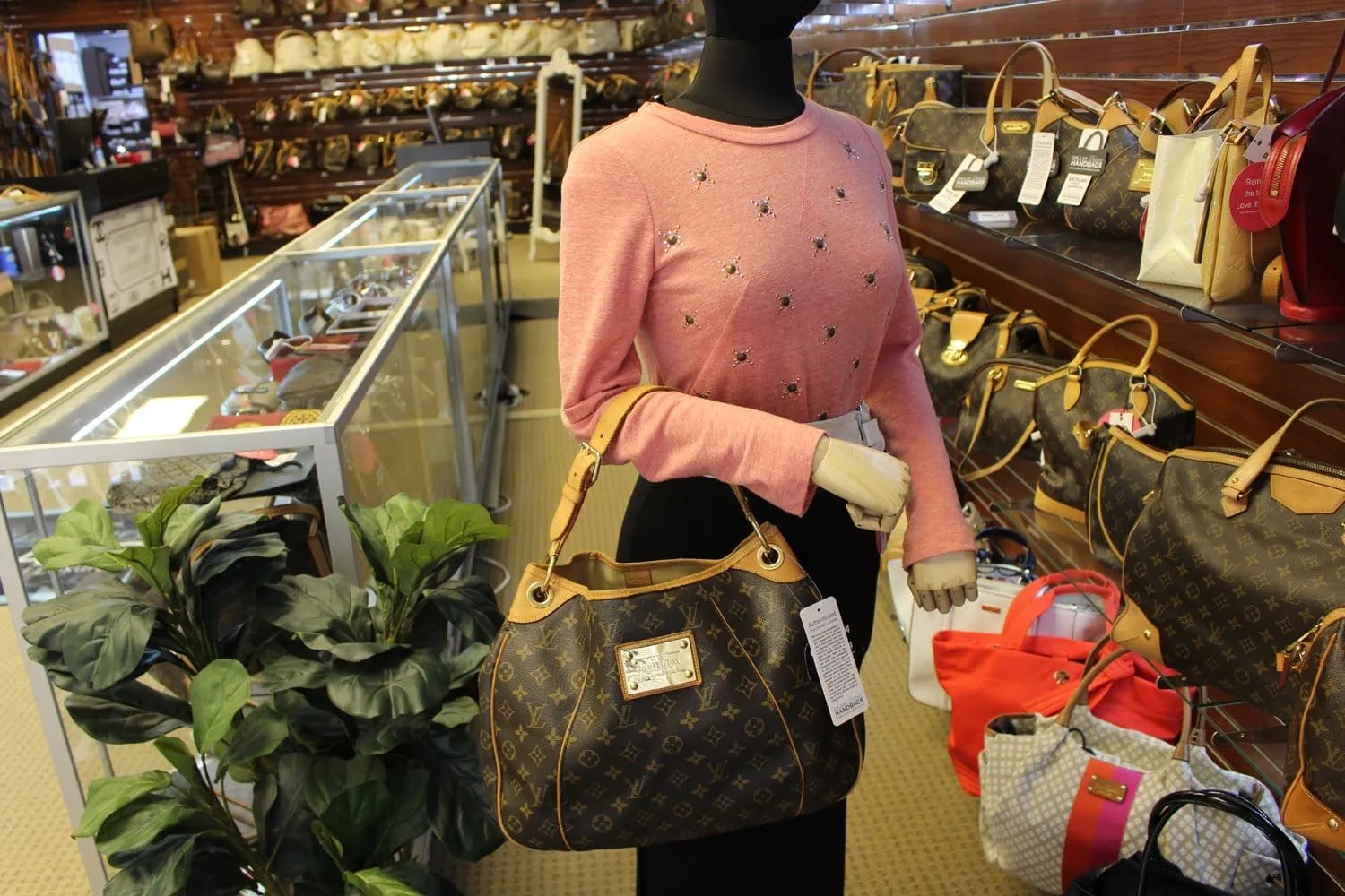 LOUIS VUITTON Monogram Canvas Galliera PM Hobo Bag