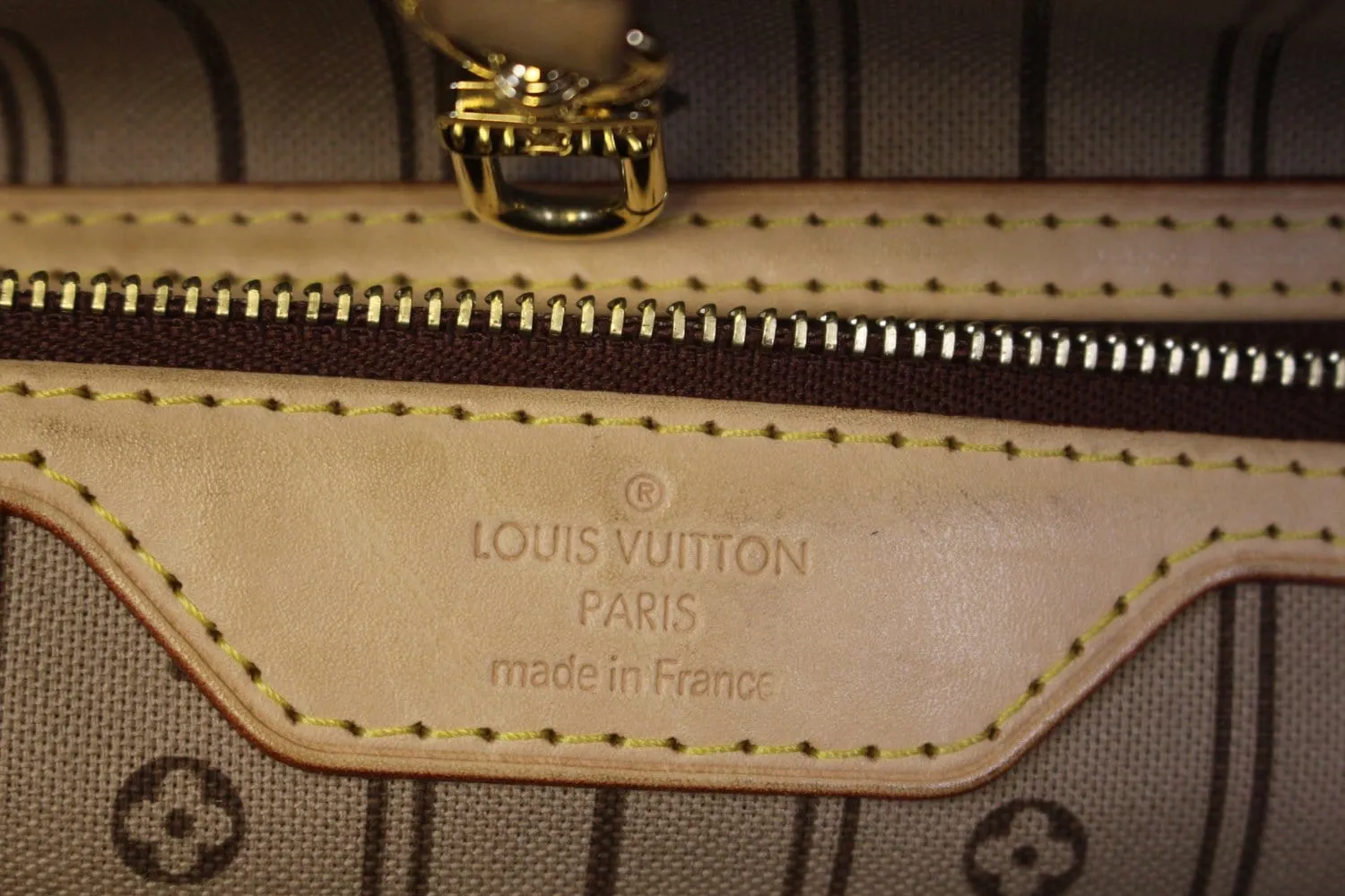 LOUIS VUITTON Monogram Canvas Neverfull GM Tote Bag