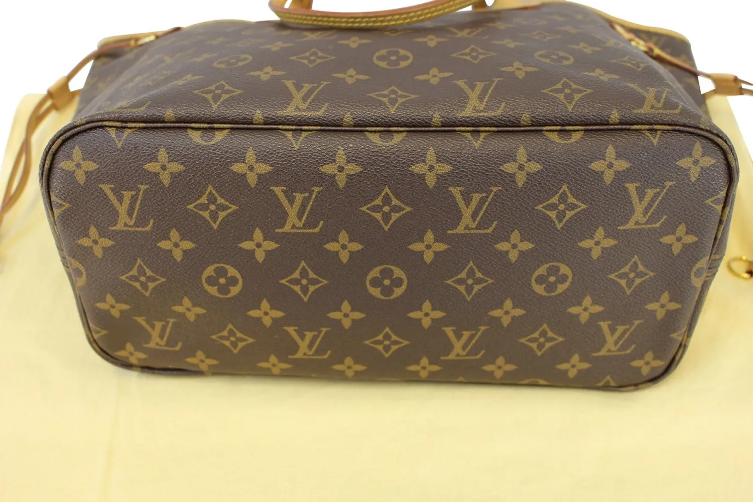 LOUIS VUITTON Monogram Canvas Red Neverfull MM Tote Bag