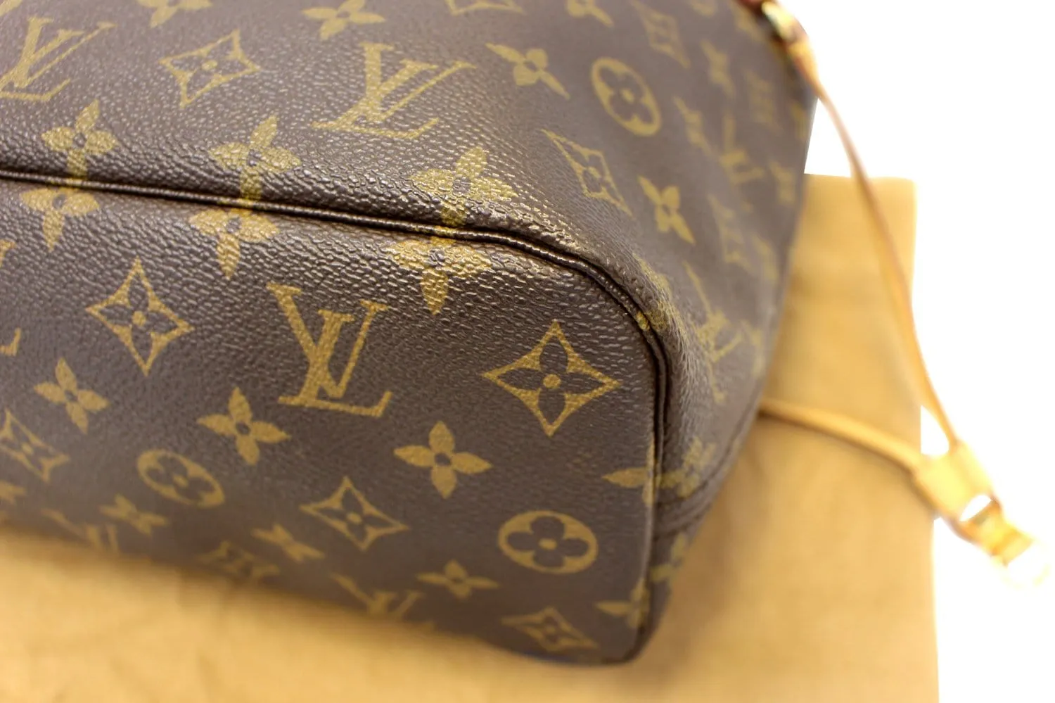 LOUIS VUITTON Monogram Neverfull PM Tote Bag