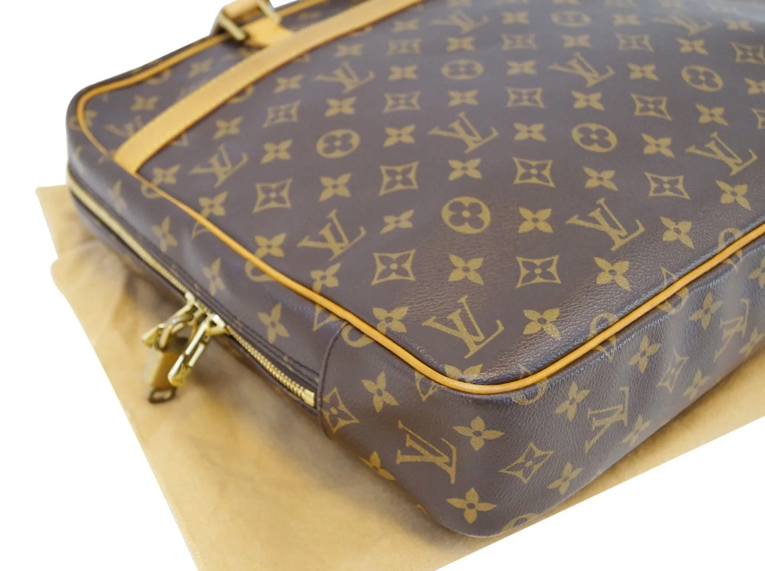LOUIS VUITTON Monogram Porte Documents Pegase Brief Case