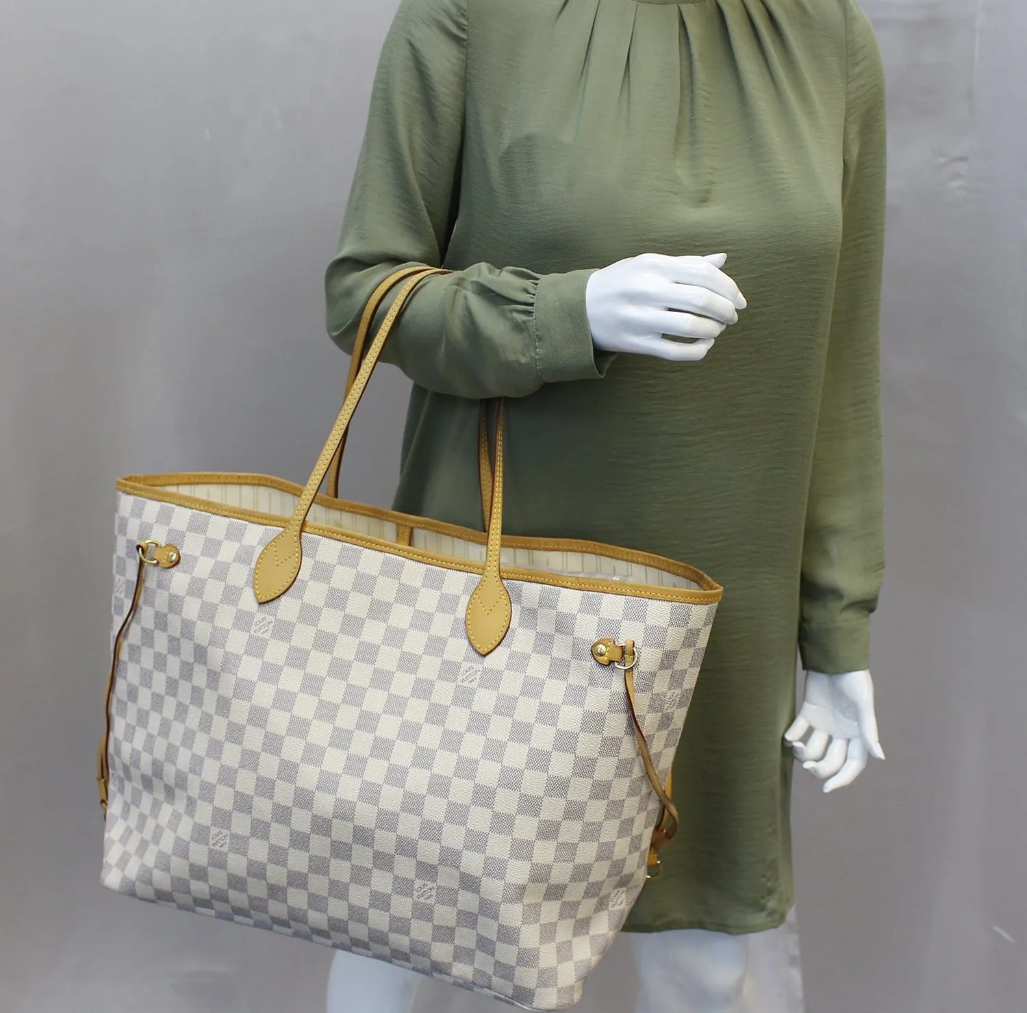 LOUIS VUITTON Neverfull GM Damier Azur Shoulder Bag