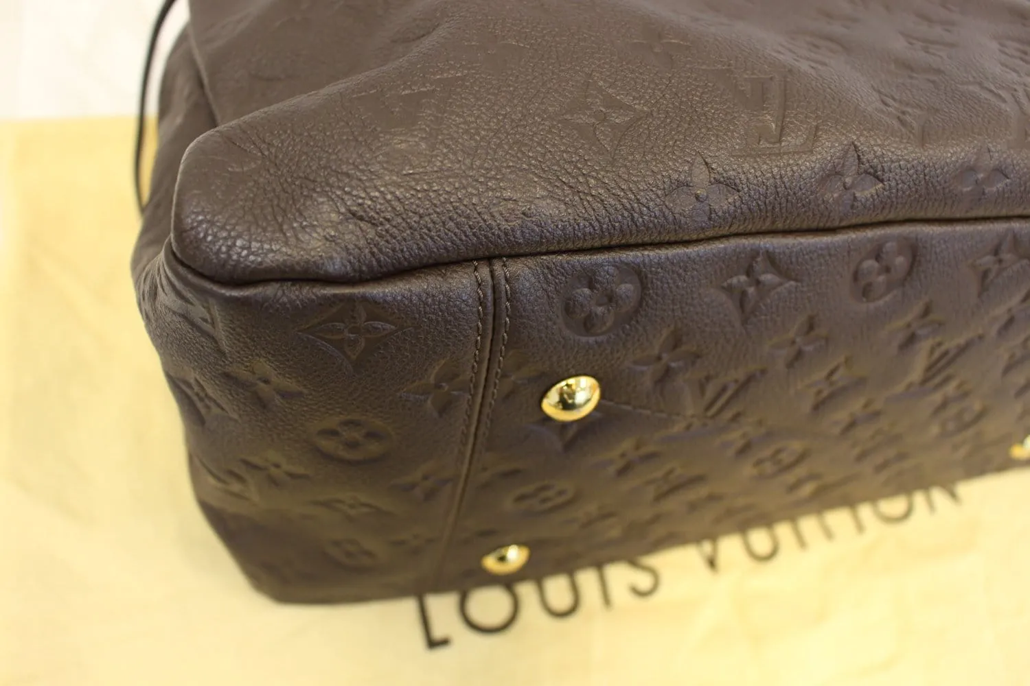LOUIS VUITTON Terre Monogram Empreinte Leather Artsy MM Shoulder Bag