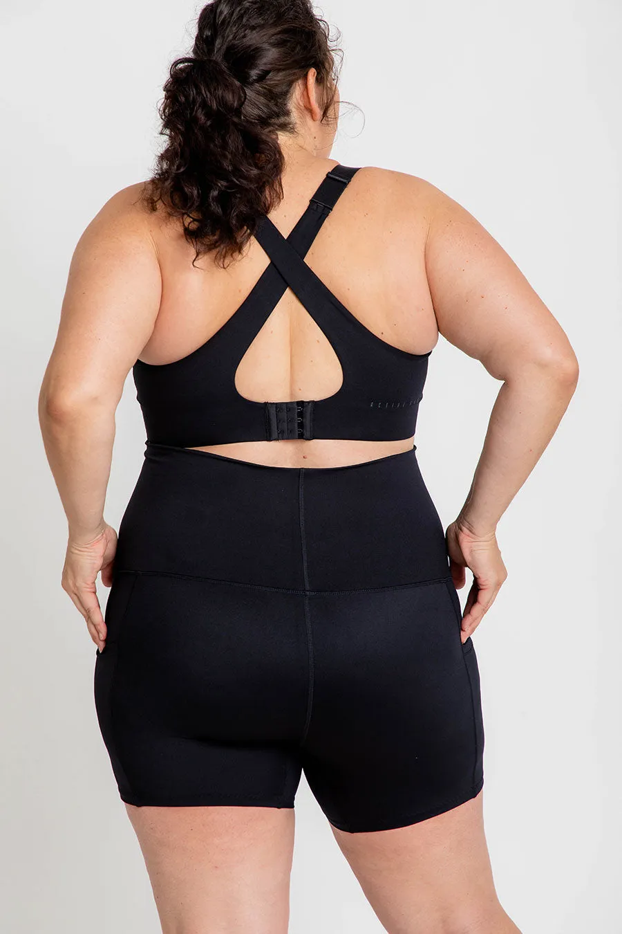 Maternity Anti Chafe Mid Short With Pockets - Black