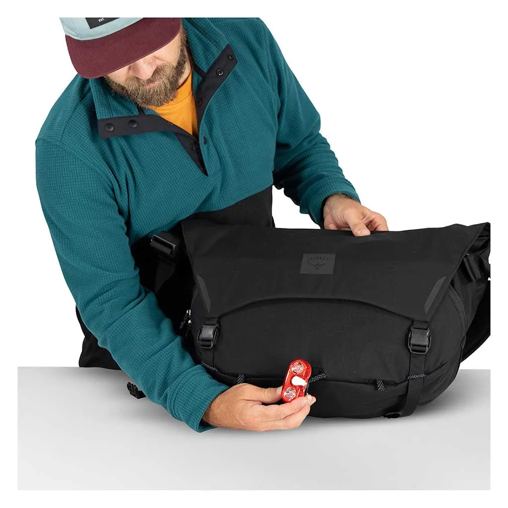 Metron 18 Messenger Bag