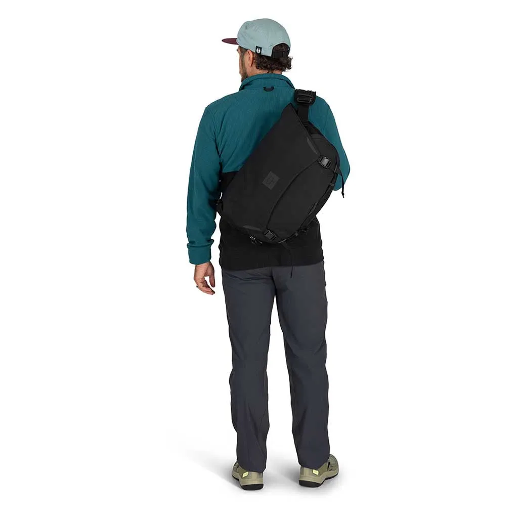 Metron 18 Messenger Bag