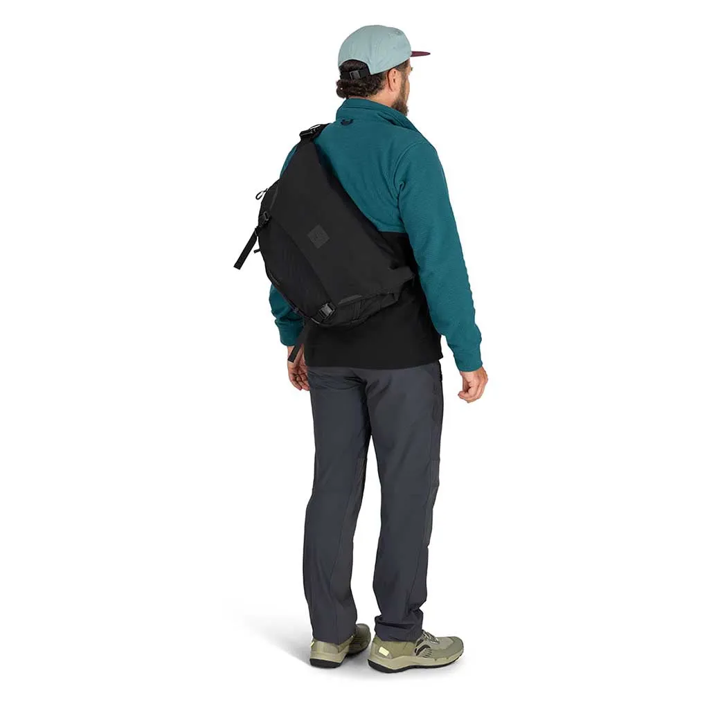 Metron 18 Messenger Bag