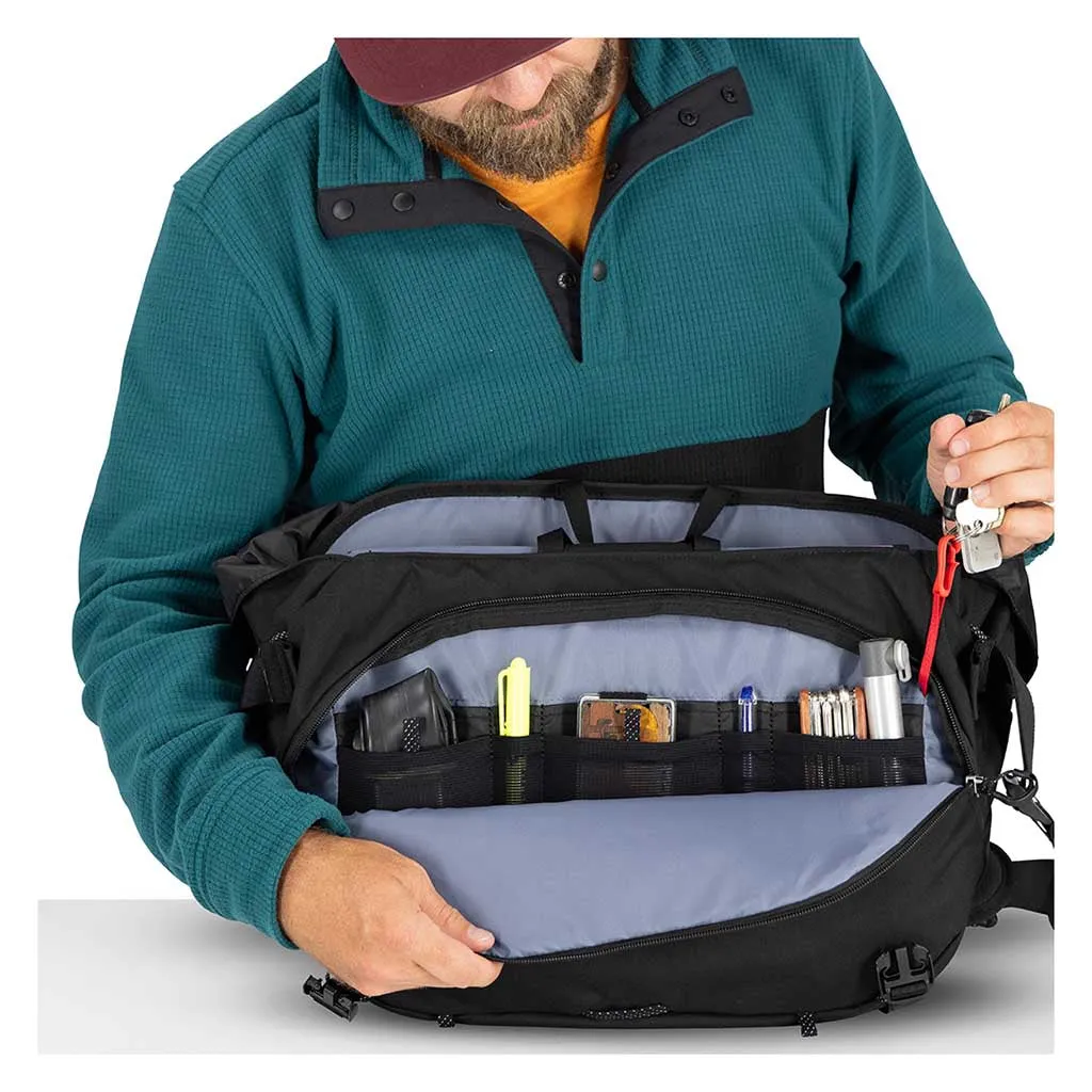 Metron 18 Messenger Bag