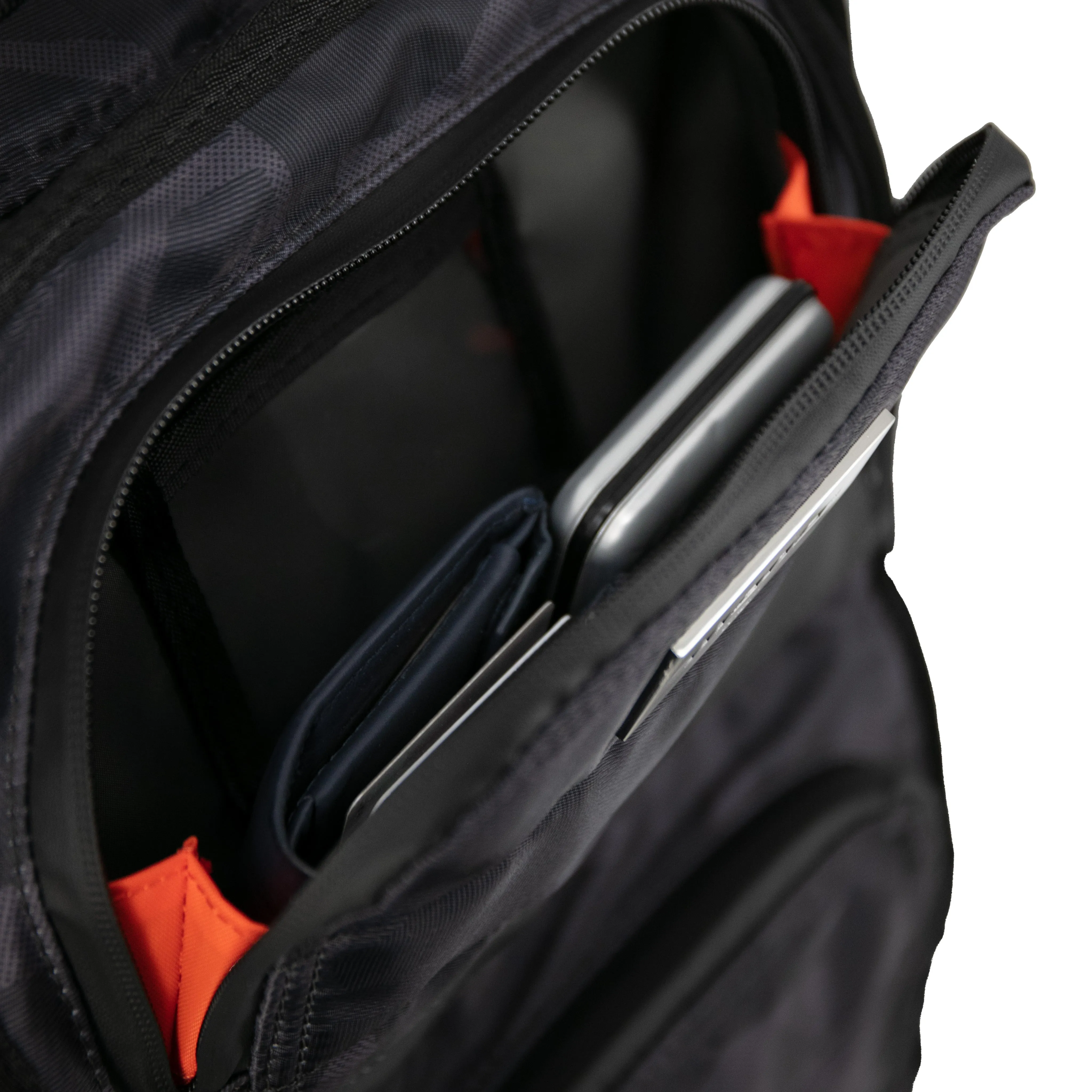 MONO Classic FlyBy Ultra Backpack, Camouflage