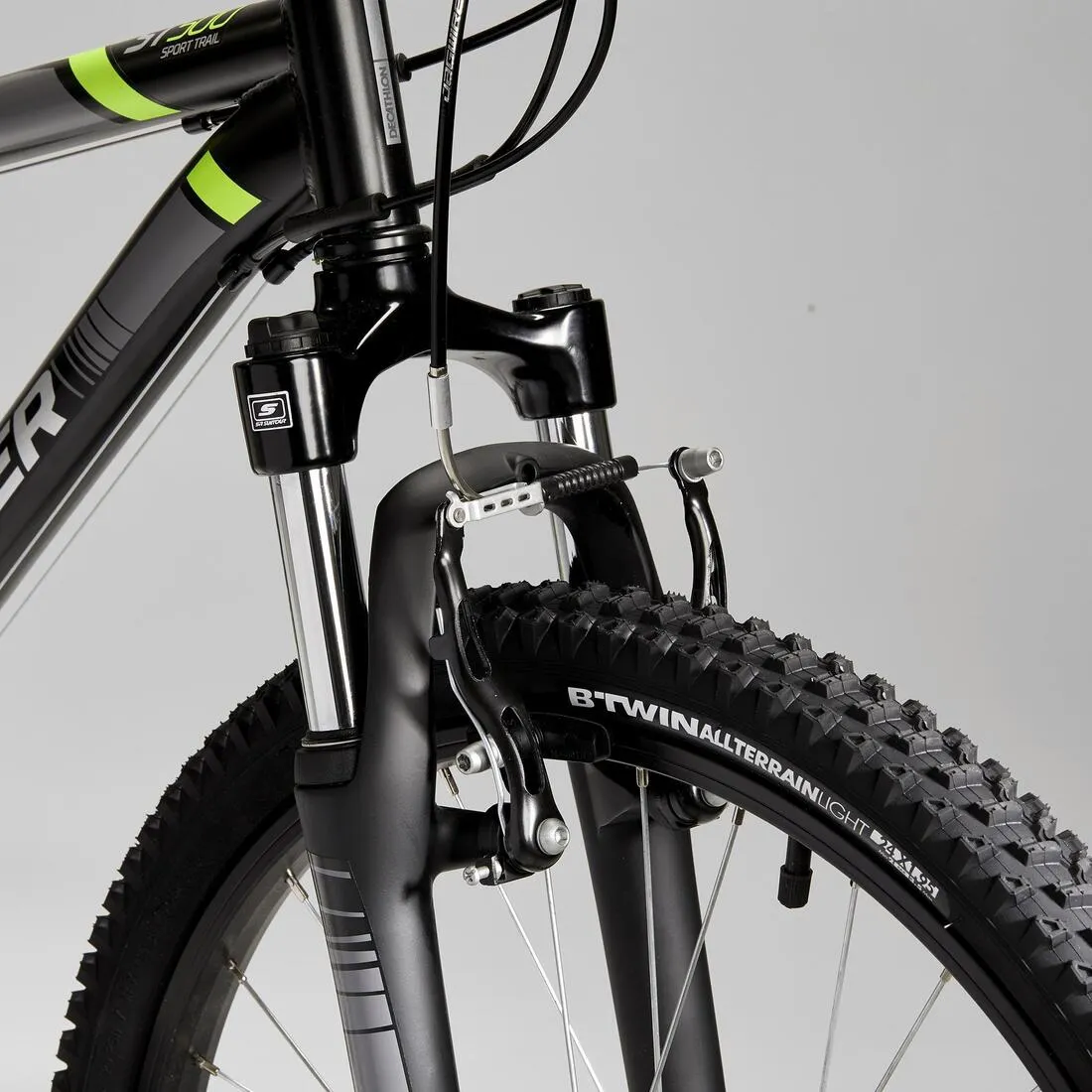 Rockrider ST 500 Kids' 24-Inch Mountain Bike 9-12 Years -  Black