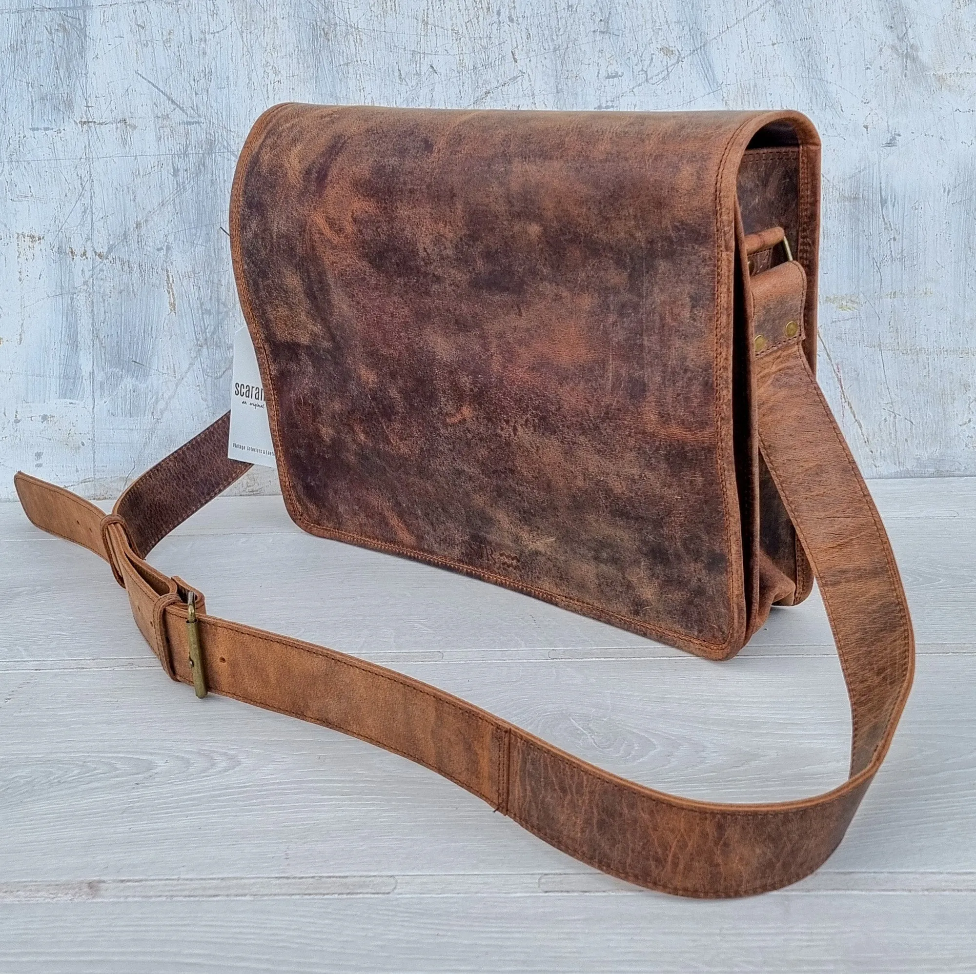 Seconds 15 Inch Leather Messenger Bag