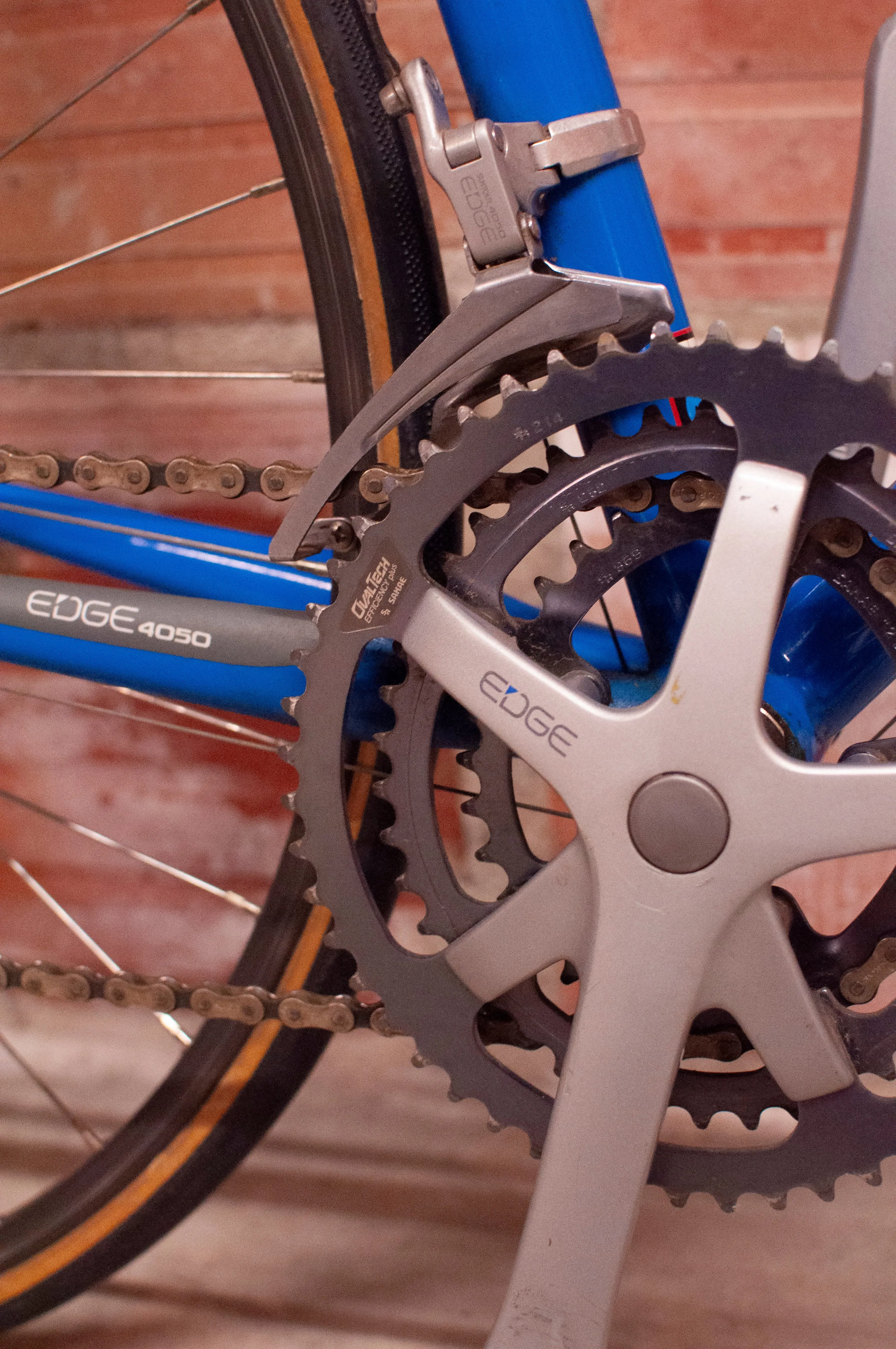 Trek 1100 Aluminum Road Bike, 61 cm/XL, Blue and Yellow