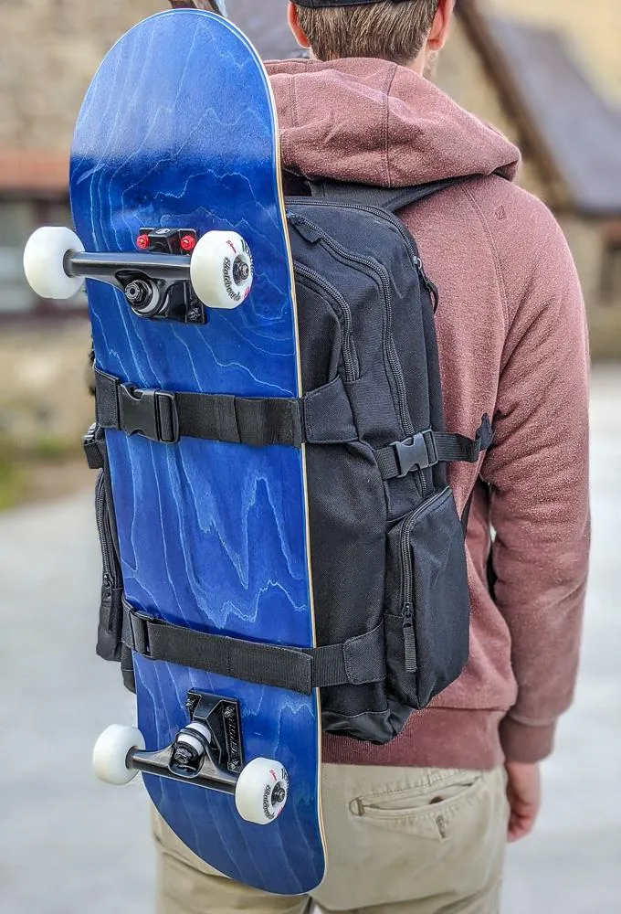 Venom Skateboards PRO Backpack with Skate Carrier - Black